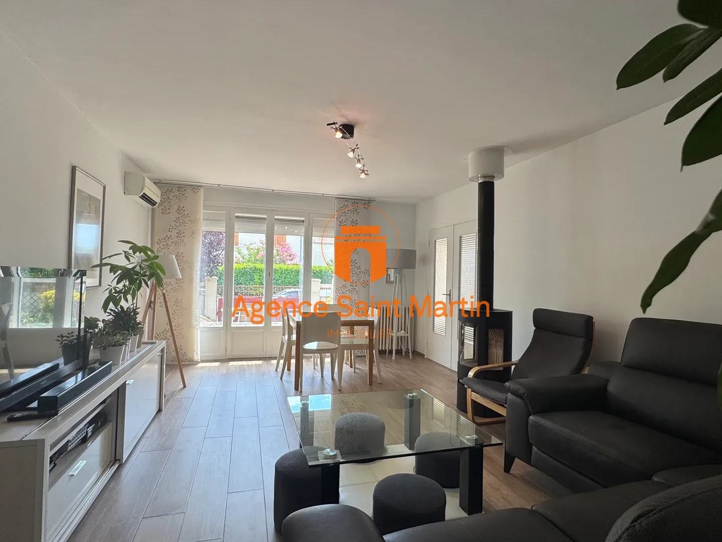 Maison à vendre - 5 pièces - 110m2 - Montélimar (26200)