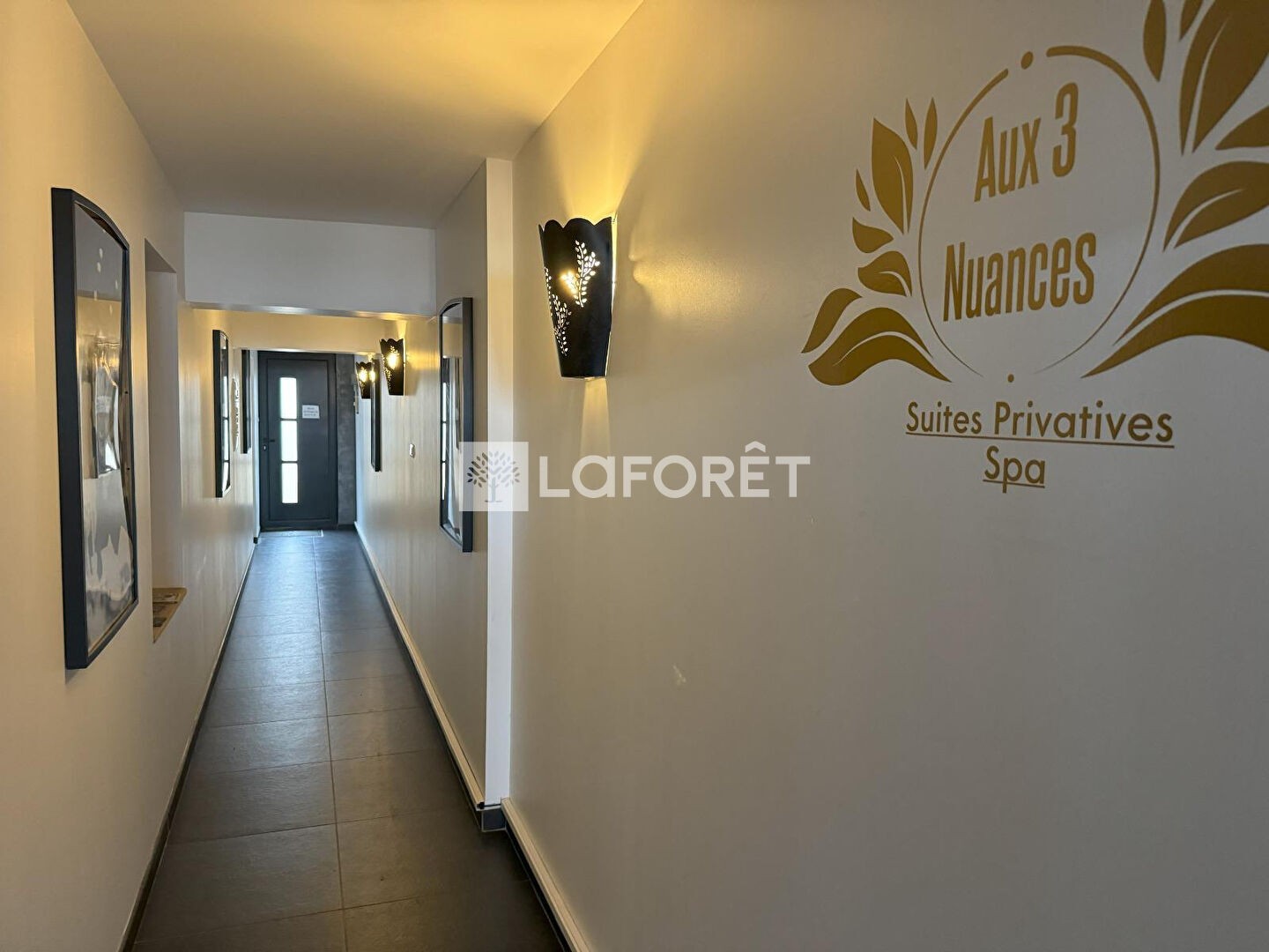 Commerce 3 pièces 110 m²