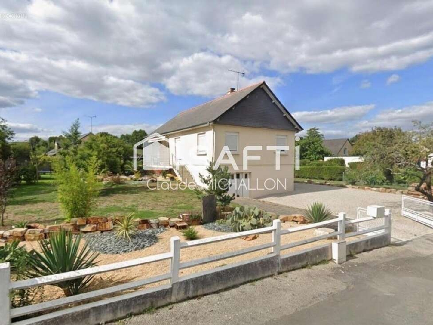 Maison à vendre - 3 pièces - 85m2 - Ombrée D'anjou (49420)
