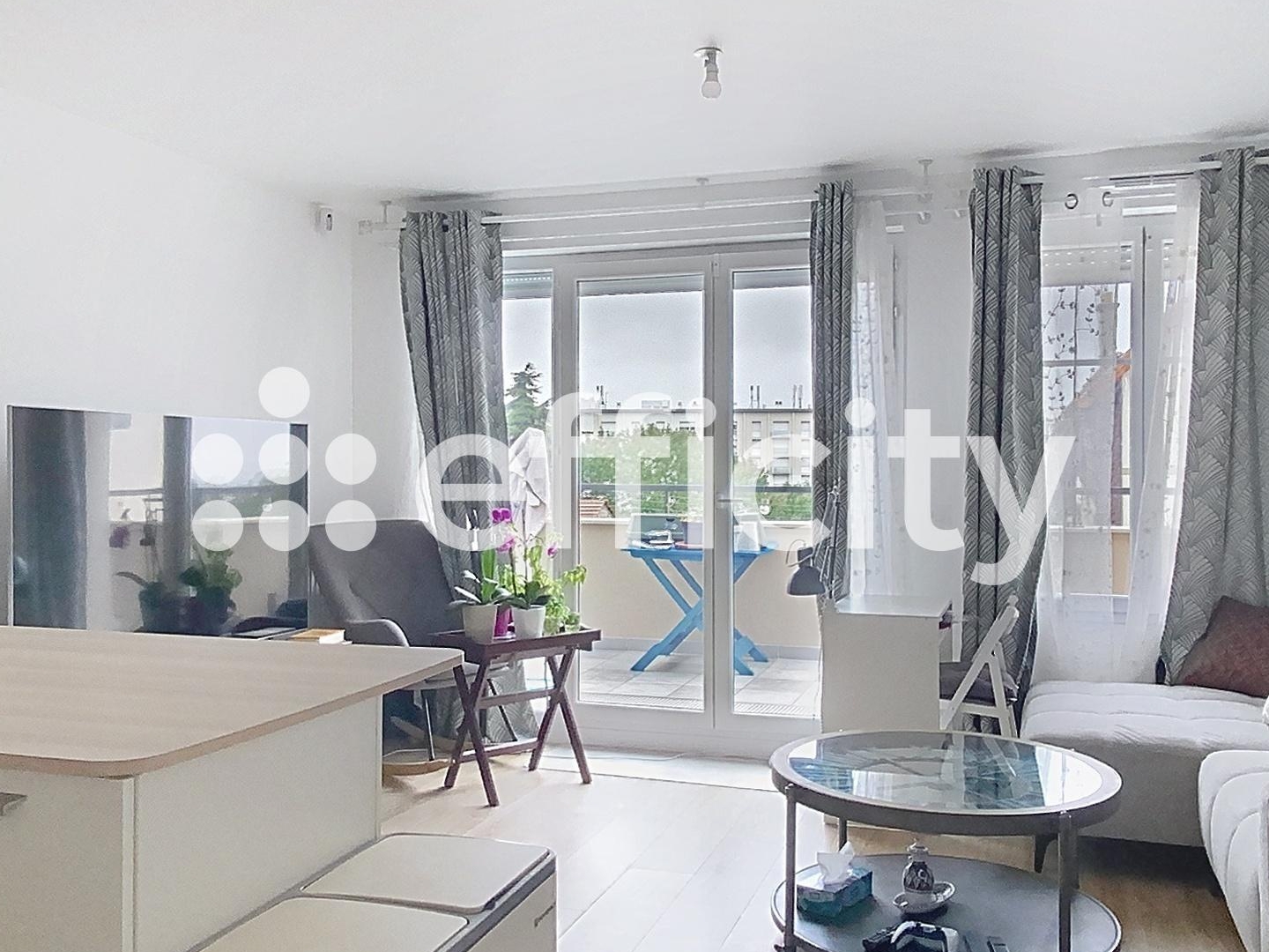 Appartement à vendre - 3 pièces - 57m2 - Saint-Denis (93380)