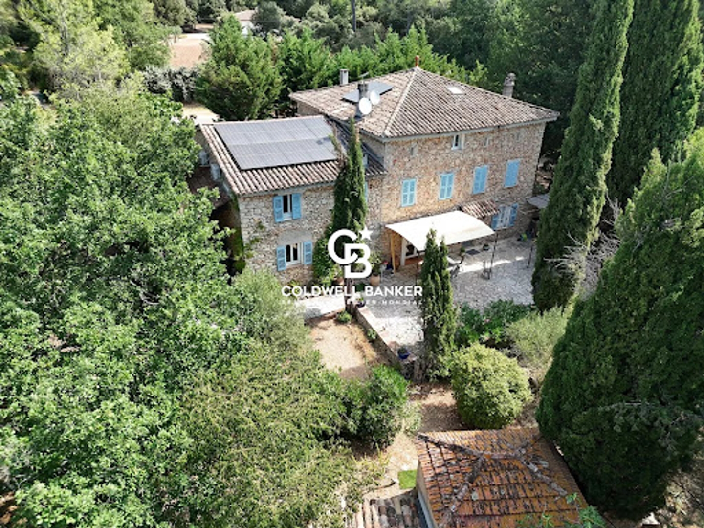 Maison à vendre - 10 pièces - 280m2 - Lorgues (83510)