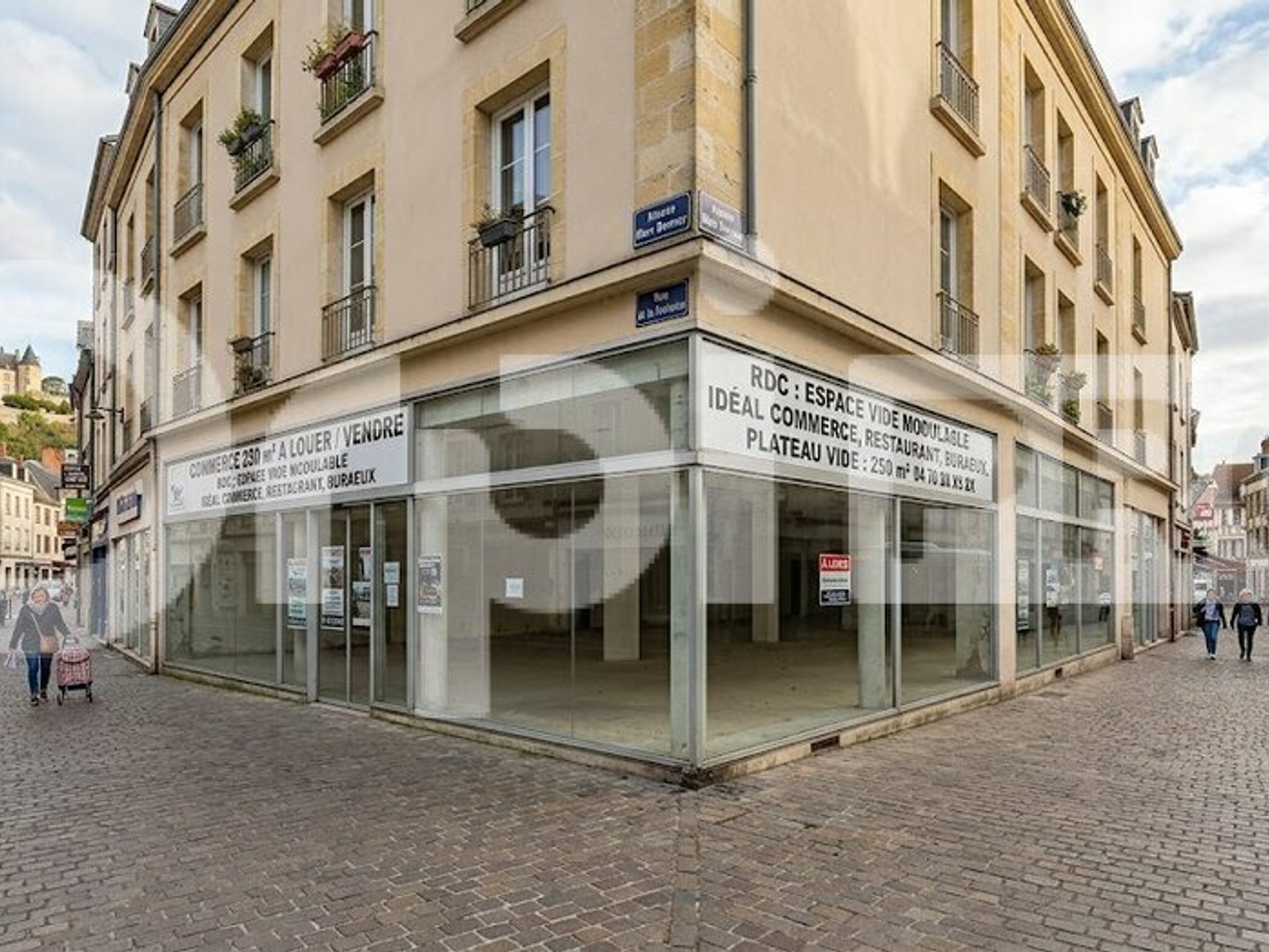 IMMEUBLE A VENDRE