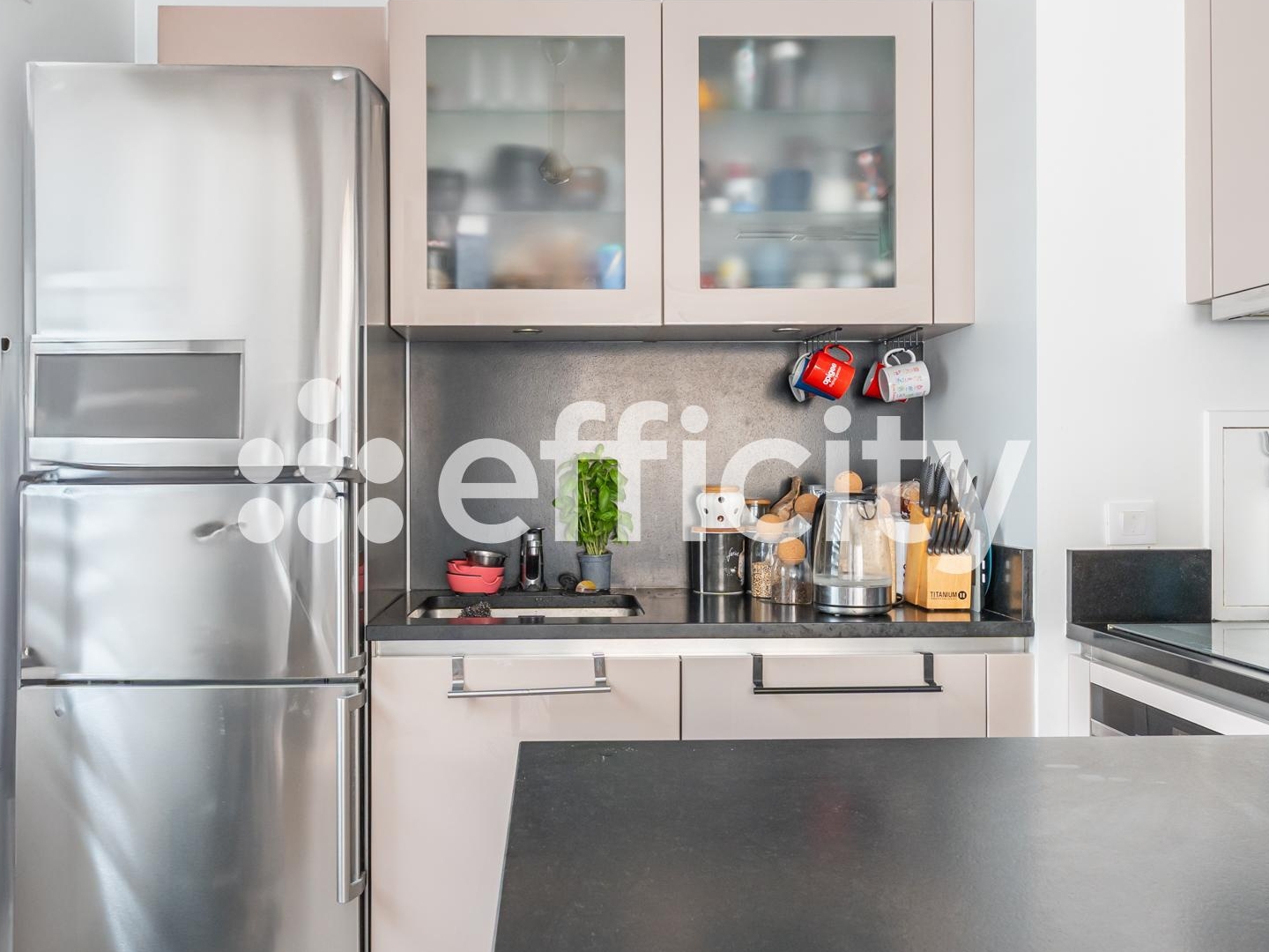 Appartement à vendre - 4 pièces - 85m2 - Suresnes (92150)