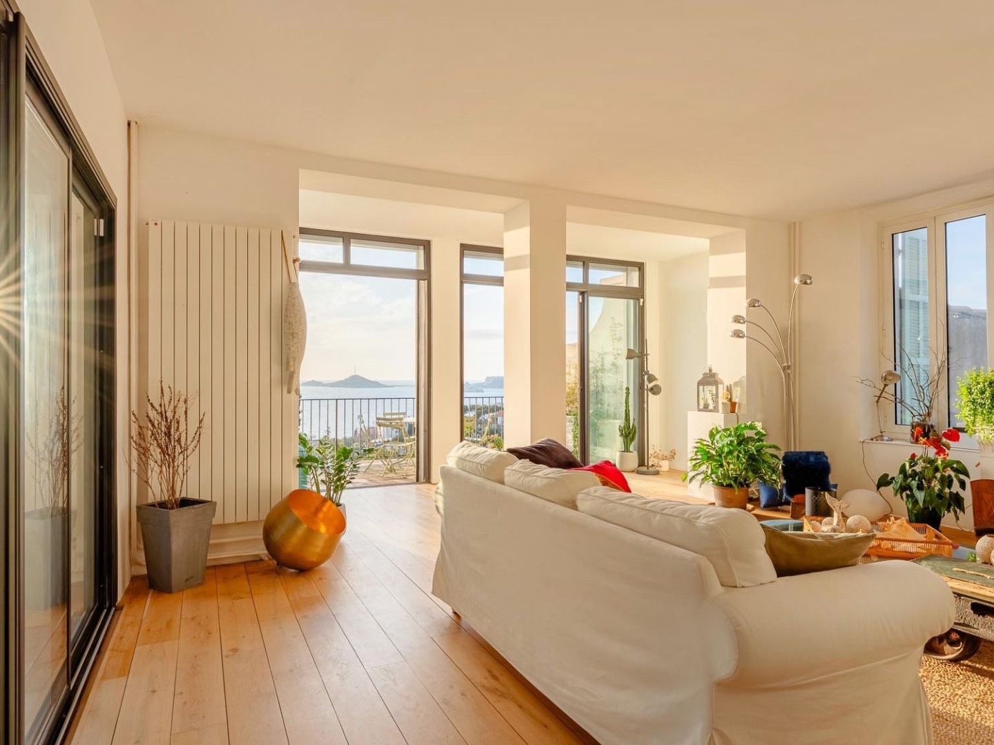Maison à vendre - 6 pièces - 172m2 - Marseille 7e (13007)