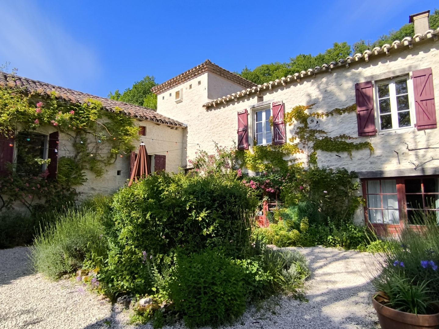 Maison à vendre - 9 pièces - 200m2 - Montcuq-En-Quercy... (46800)