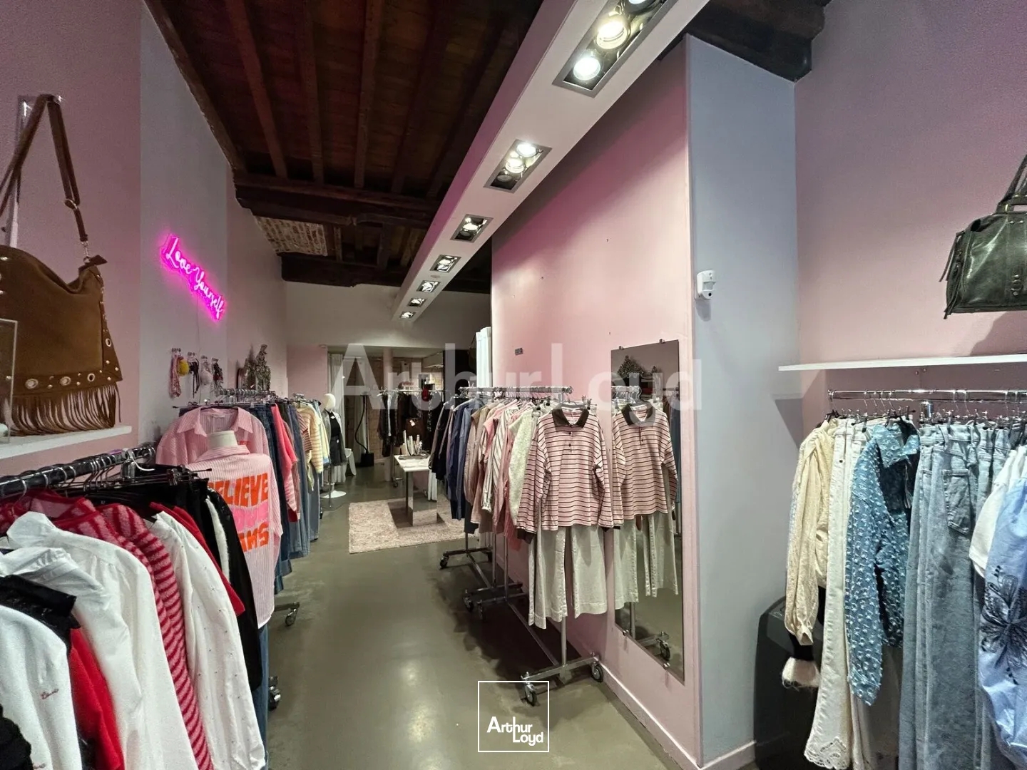 Locaux à vendre - 50m2 - Lille (59000)