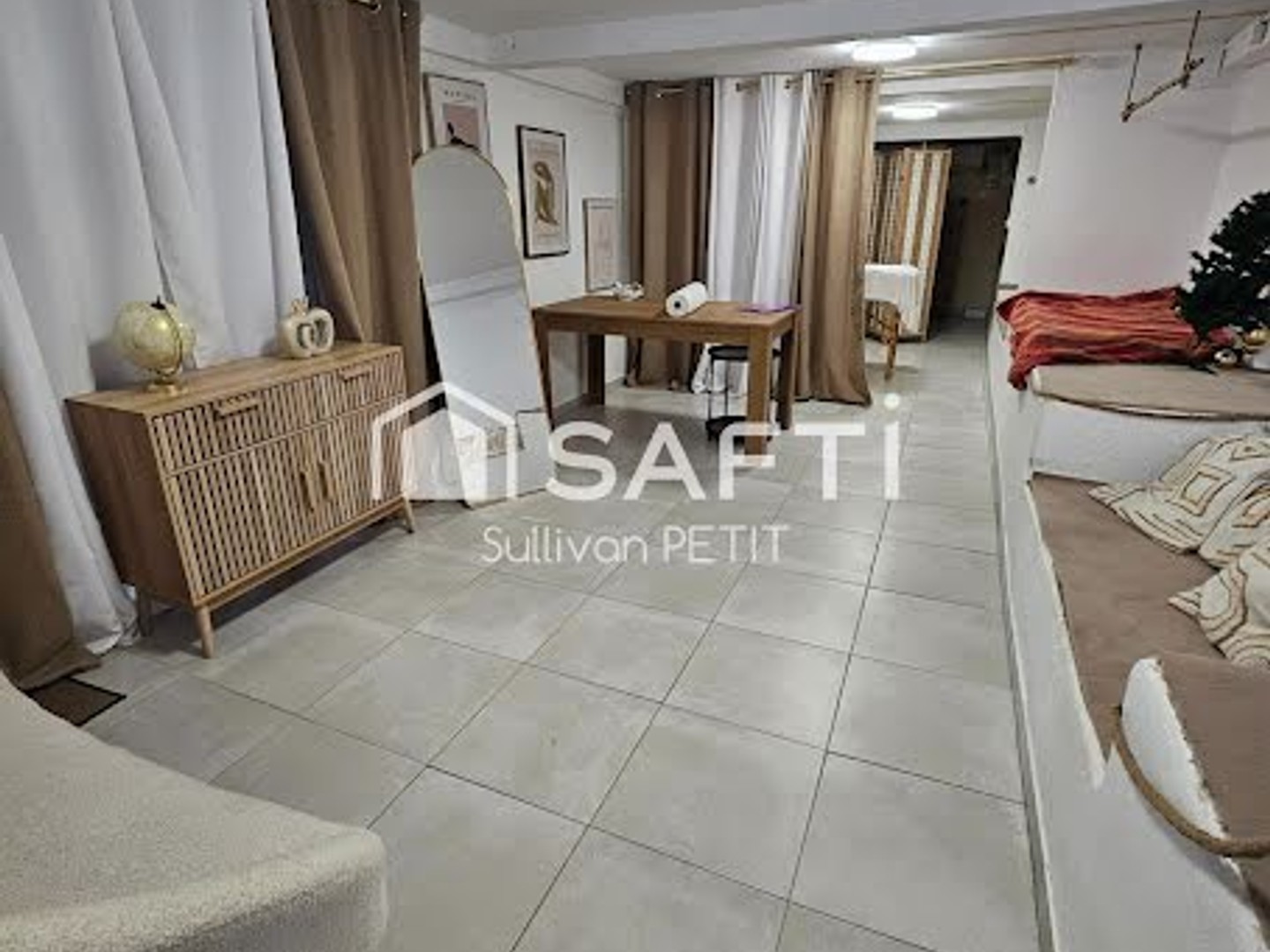 Local 3 pièces 34 m²