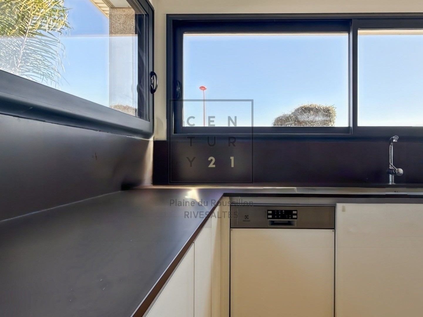 Maison 5 pièces 180 m²