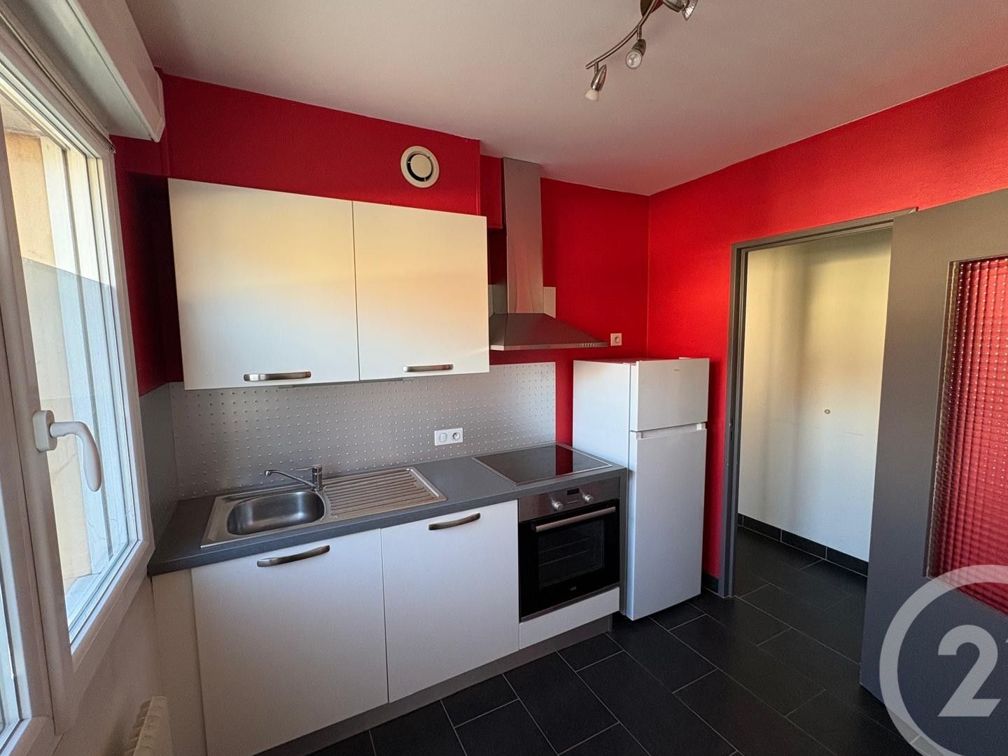 Studio 2 pièces 27 m²
