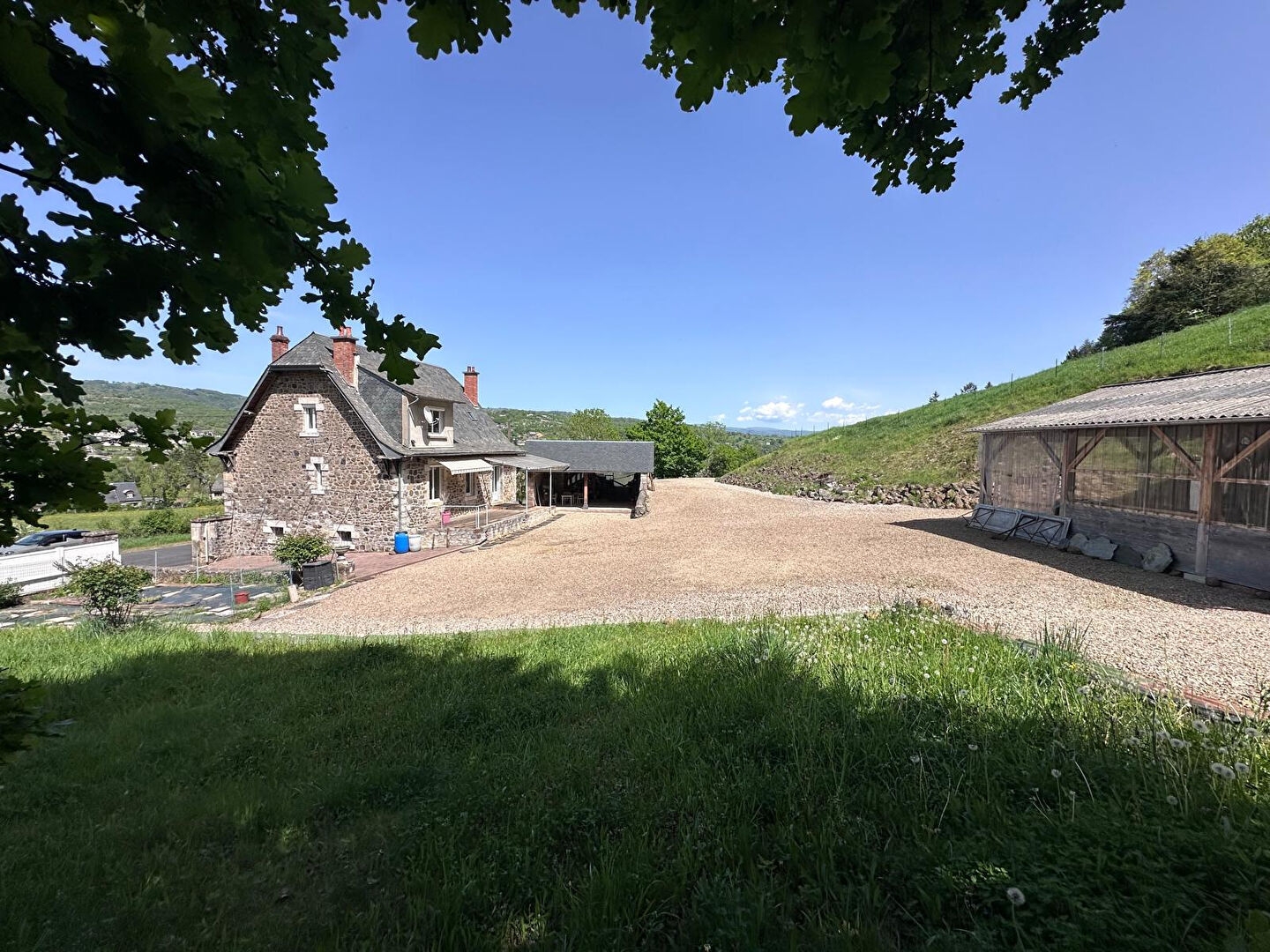 Ensemble immobilier proche centre ville