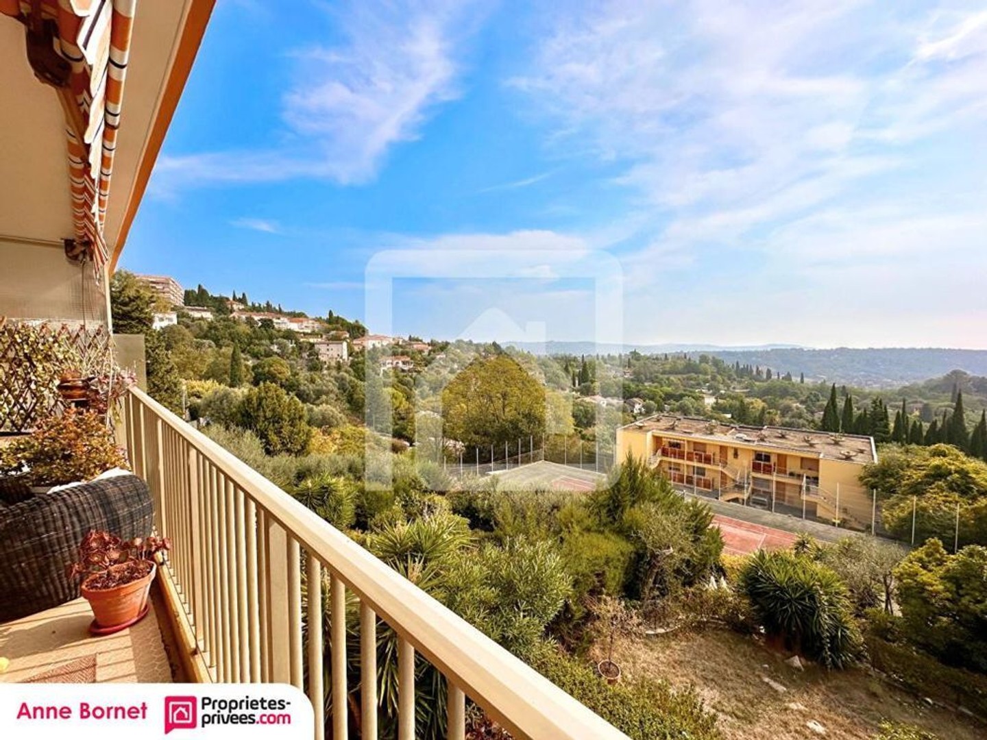 Appartement à vendre - 4 pièces - 93m2 - Grasse (06130)