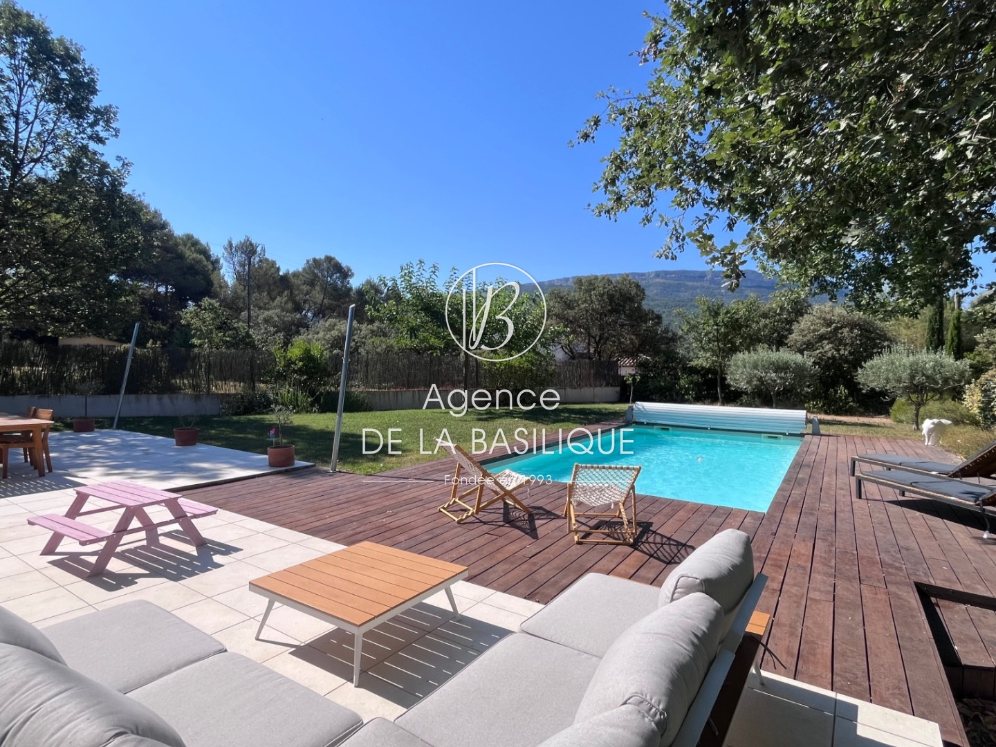 Maison à vendre - 4 pièces - 97m2 - Pourcieux (83470)