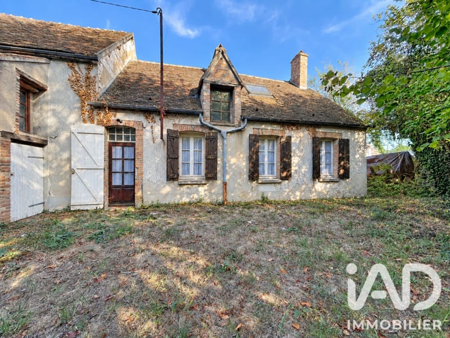 Maison à vendre - 3 pièces - 65m2 - Saint-Sérotin (89140)