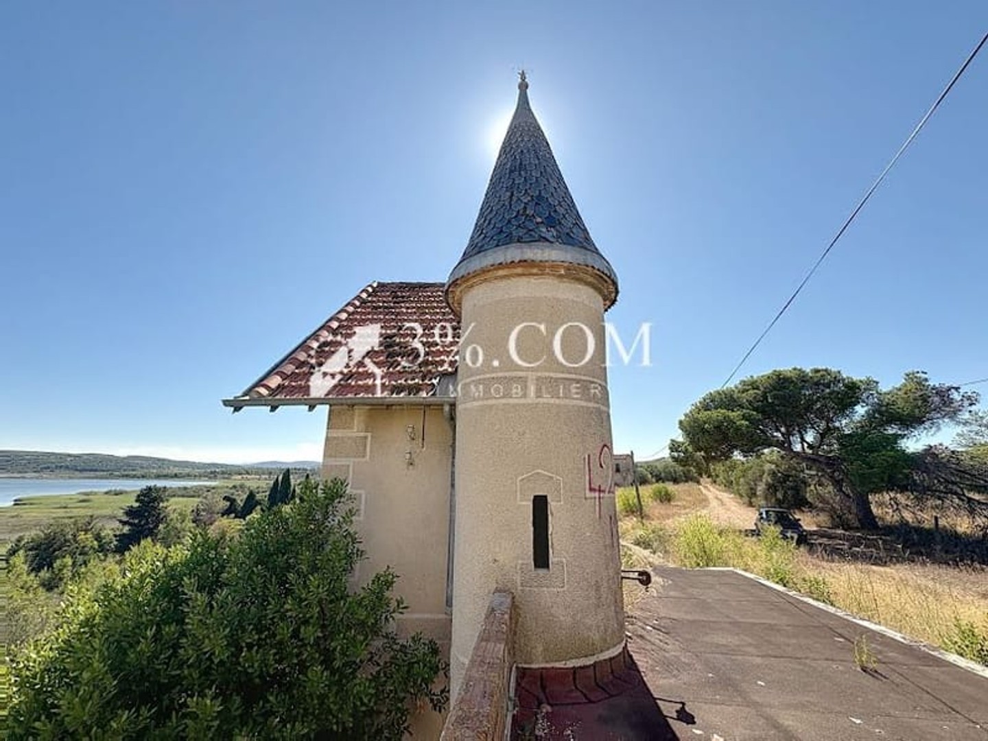 Propriété 12 pièces 196 m²