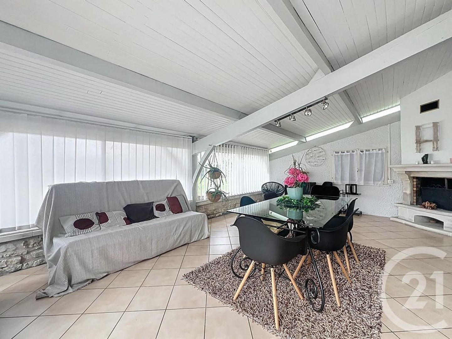 Maison à vendre - 5 pièces - 206m2 - Moulin-Neuf (24700)