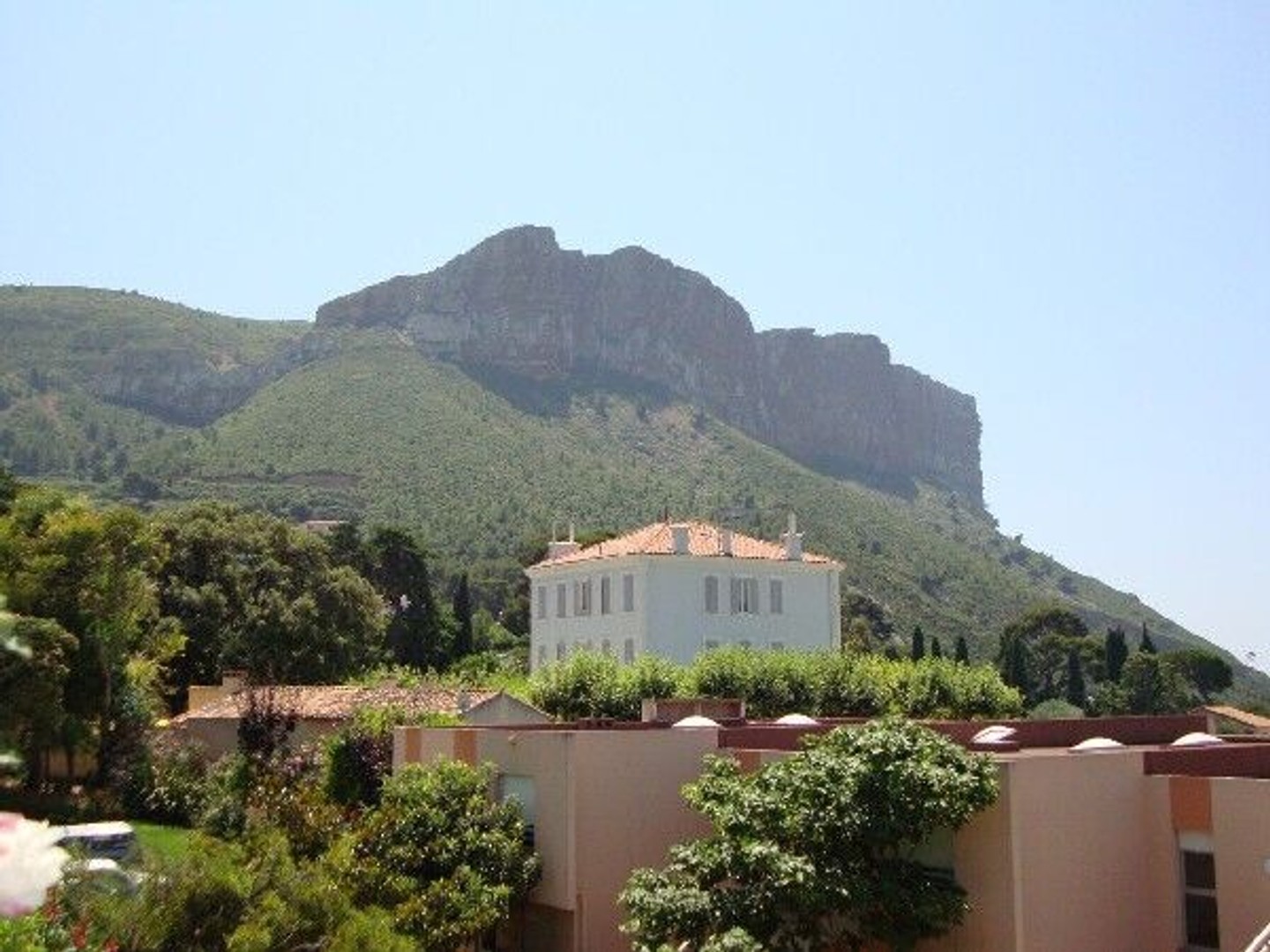 Appartement à vendre - 3 pièces - 116m2 - Cassis (13260)