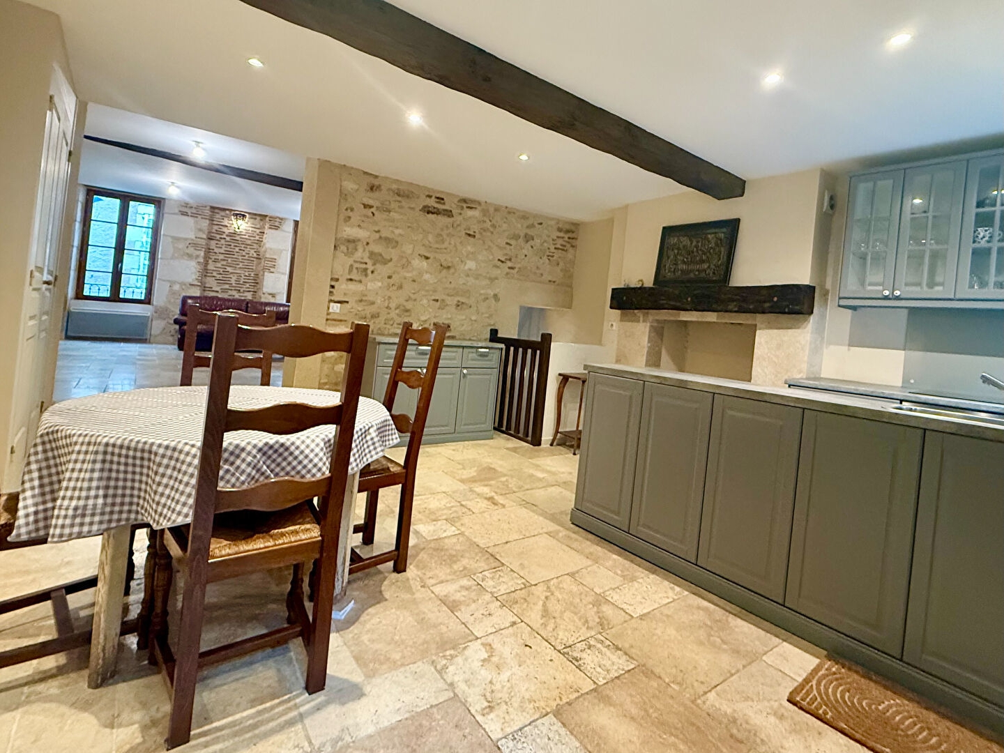 Maison à vendre - 5 pièces - 131m2 - Puy-L'évêque (46700)