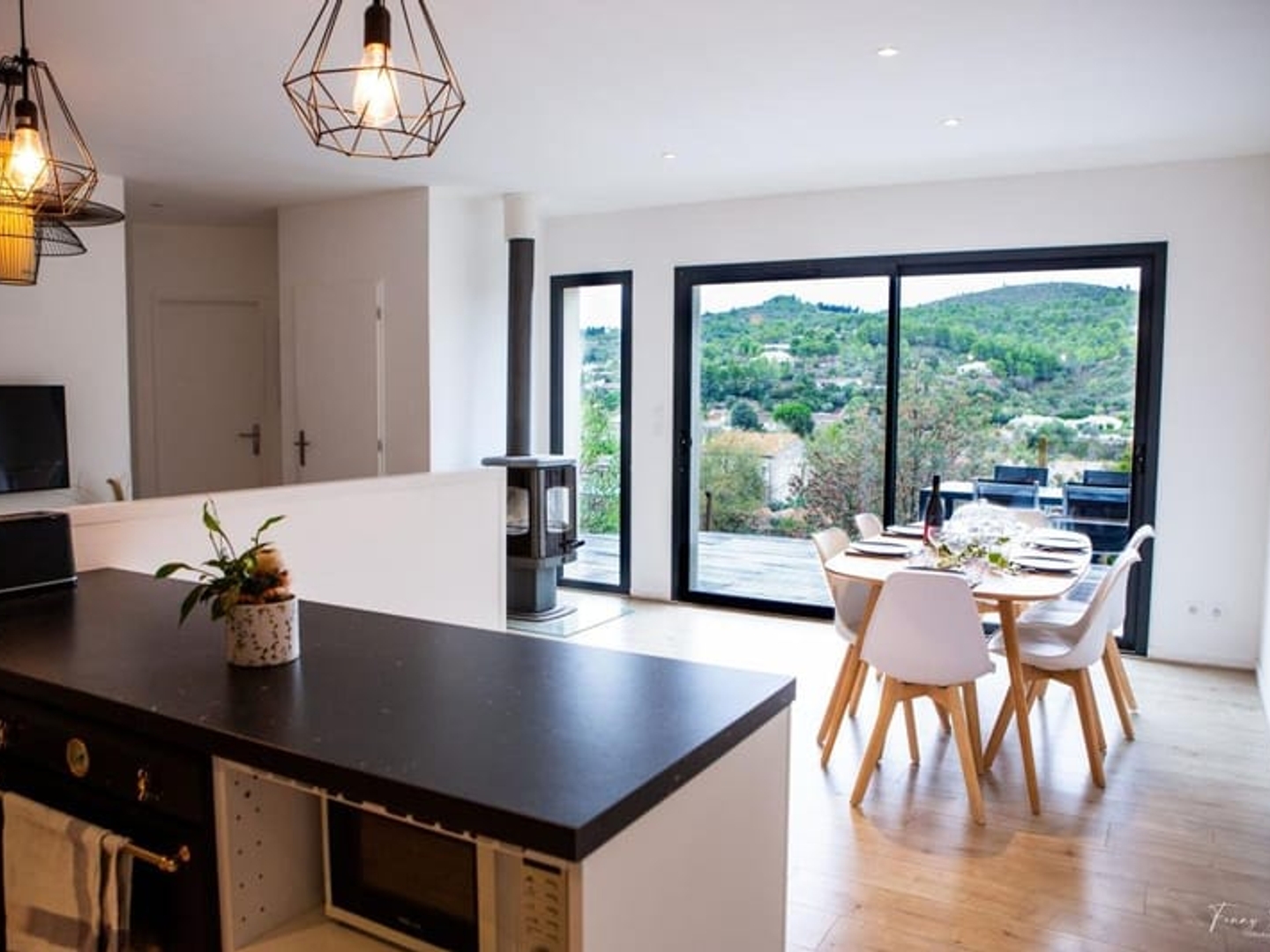Maison à vendre - 11 pièces - 213m2 - Durban-Corbières (11360)