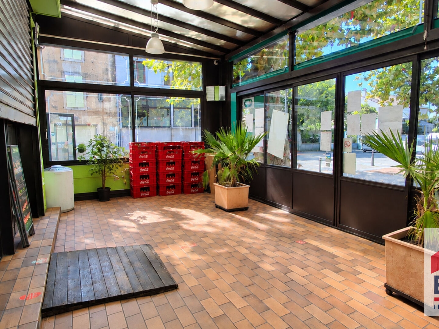 Magasin à vendre - 5 pièces - 270m2 - Donzère (26290)