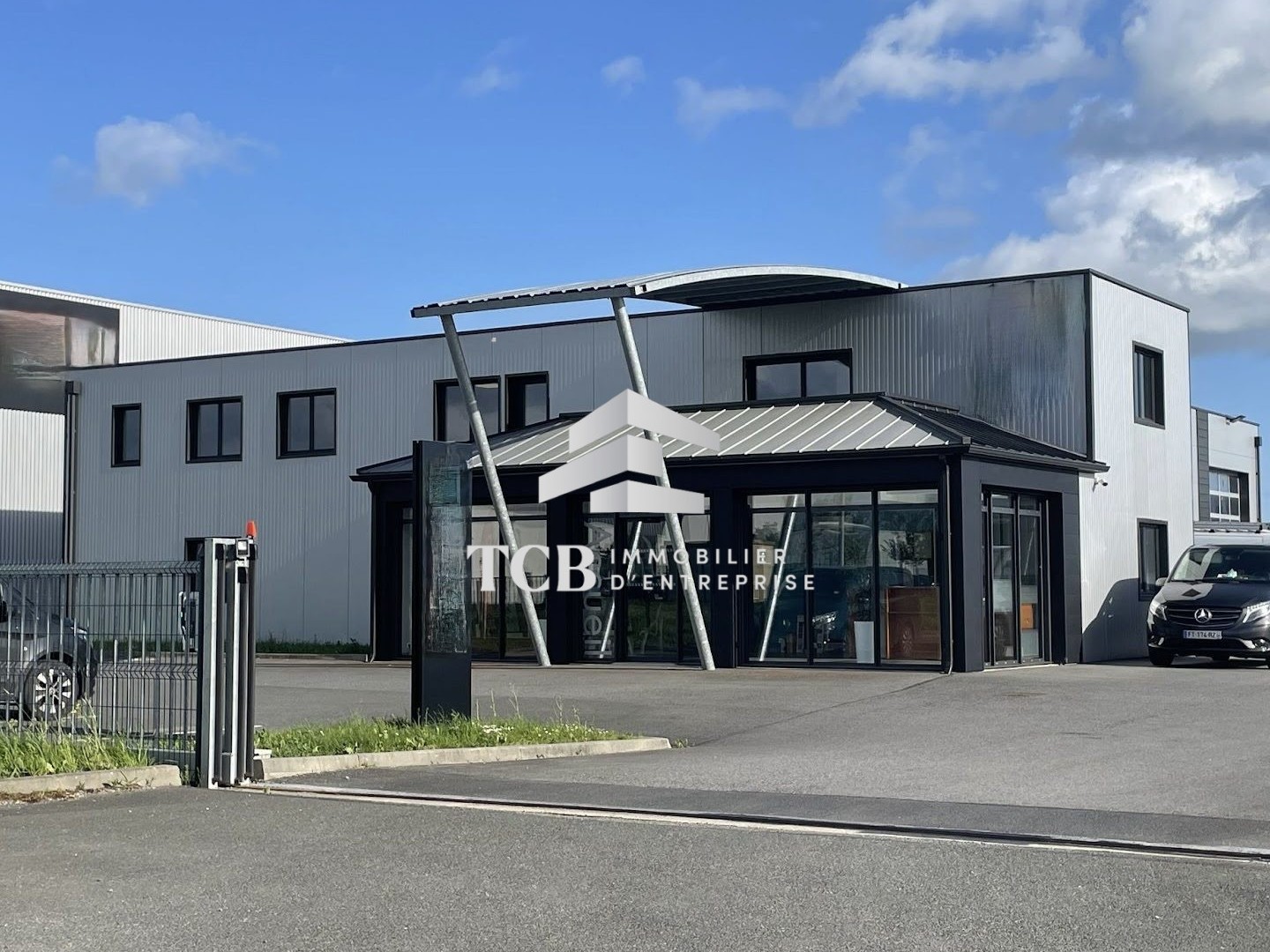 Immeuble industriel 4721 m²