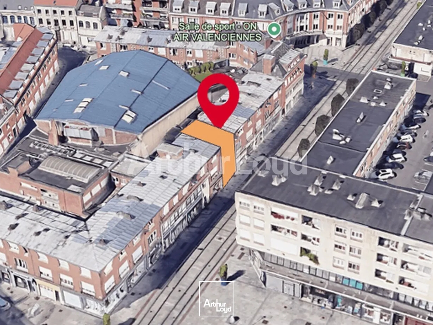 Vente local commercial Valenciennes emplacement central proche tramway