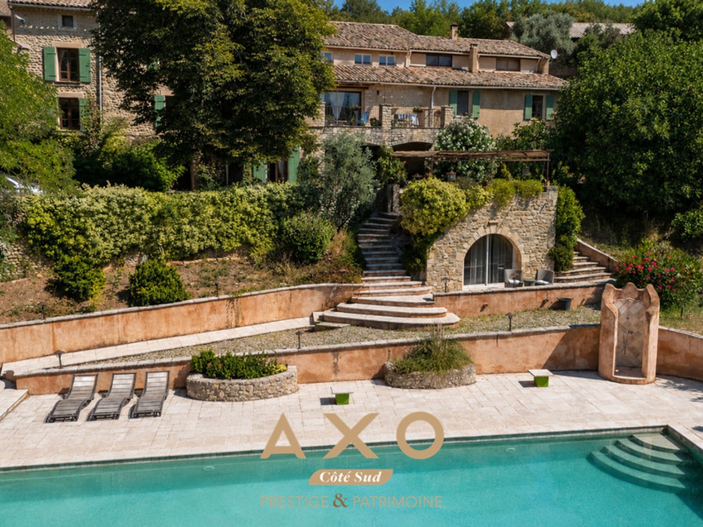 Bastide 20 pièces 696 m²
