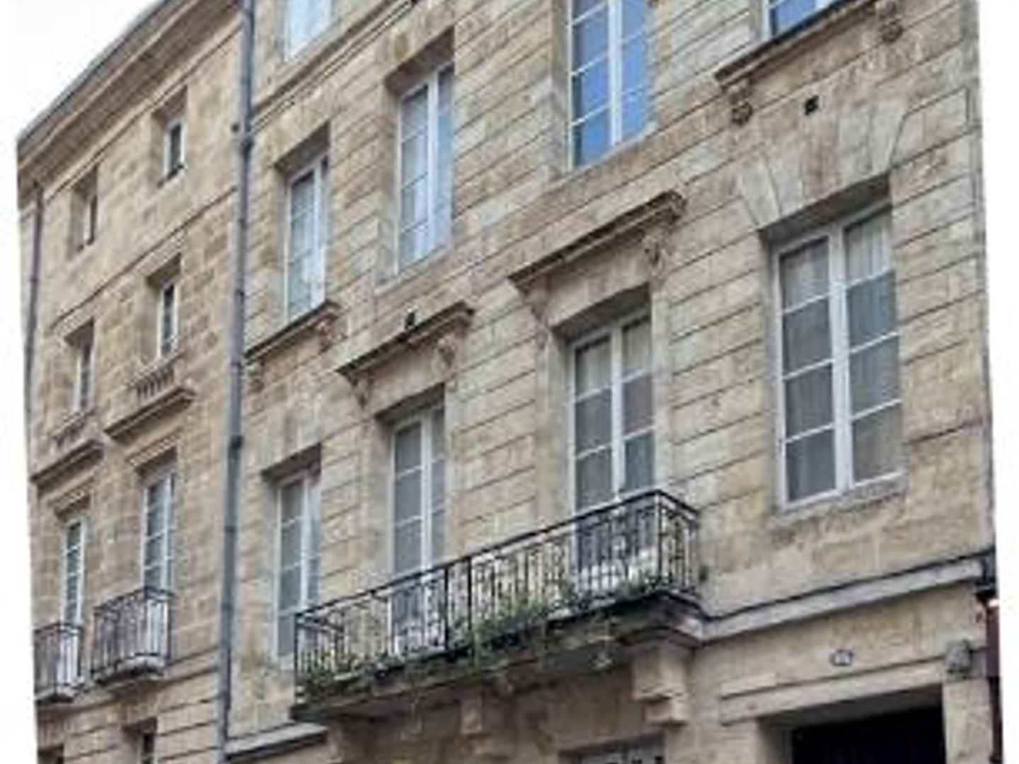 Local commercial 338 m²
