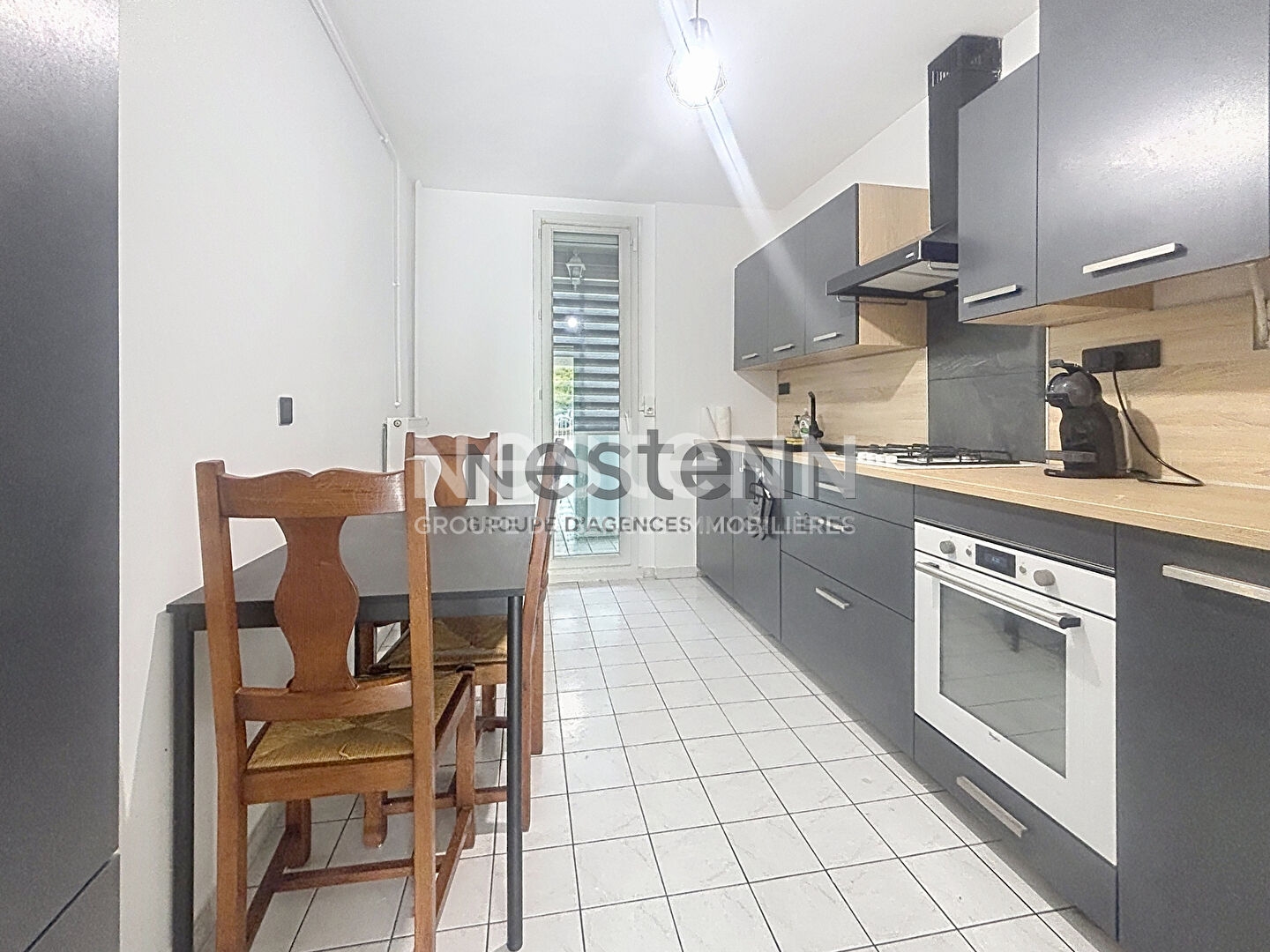 Appartement à vendre - 4 pièces - 103m2 - Pierrelatte (26700)