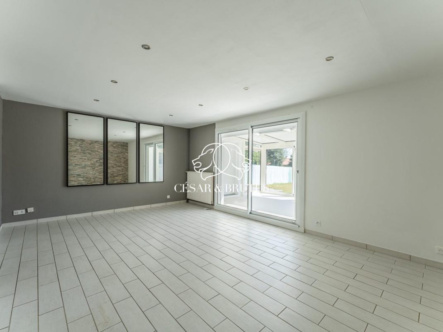 Maison à vendre - 6 pièces - 128m2 - Charvieu-Chavagneux (38230)