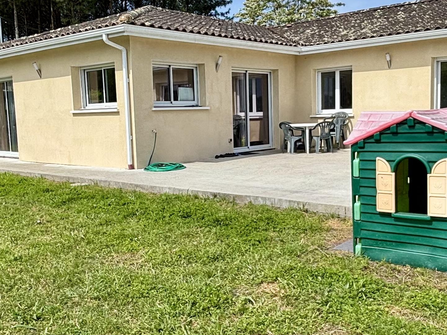 Maison à vendre - 6 pièces - 136m2 - Toulenne (33210)