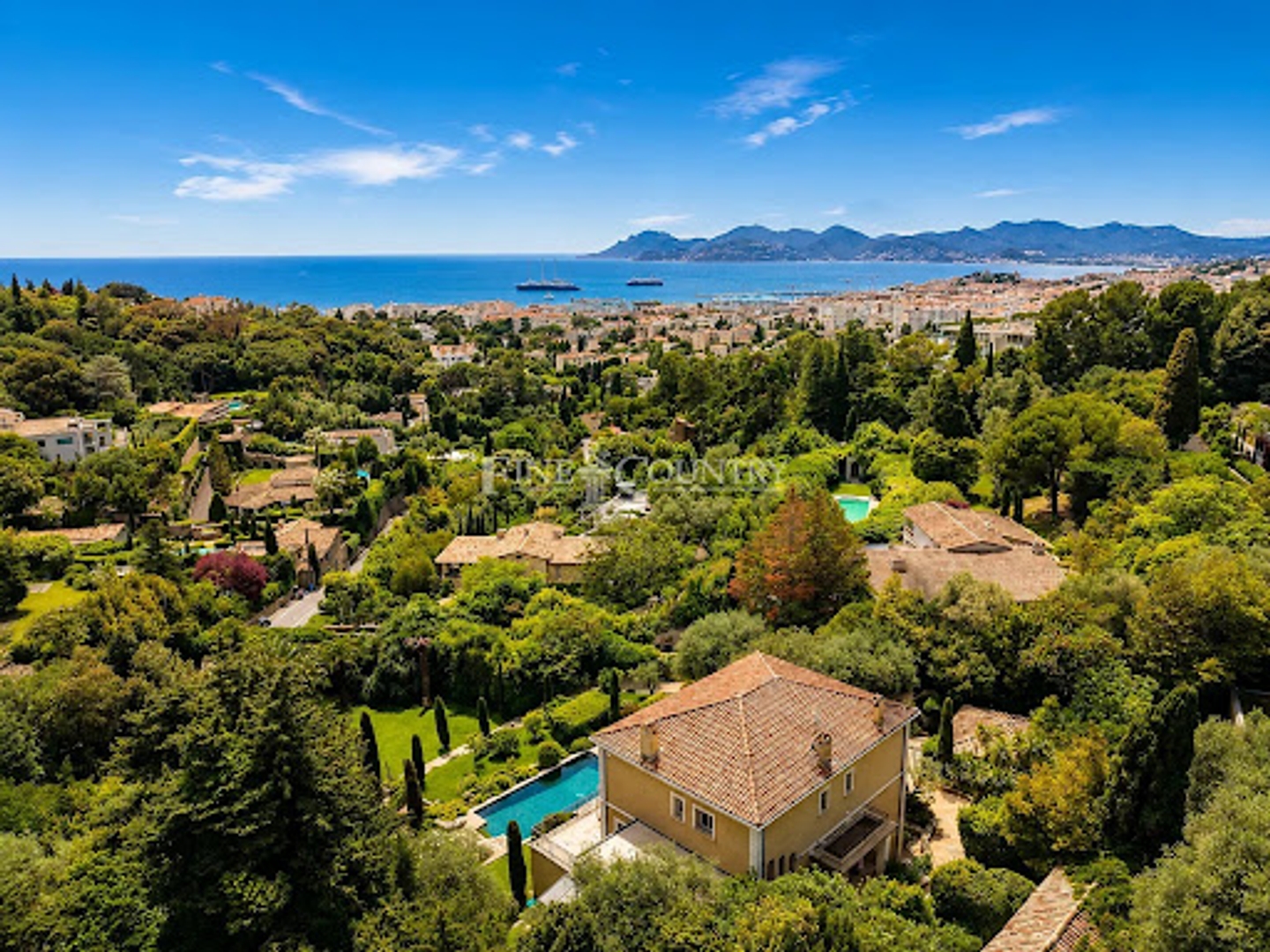 Maison à vendre - 7 pièces - 450m2 - Cannes (06400)