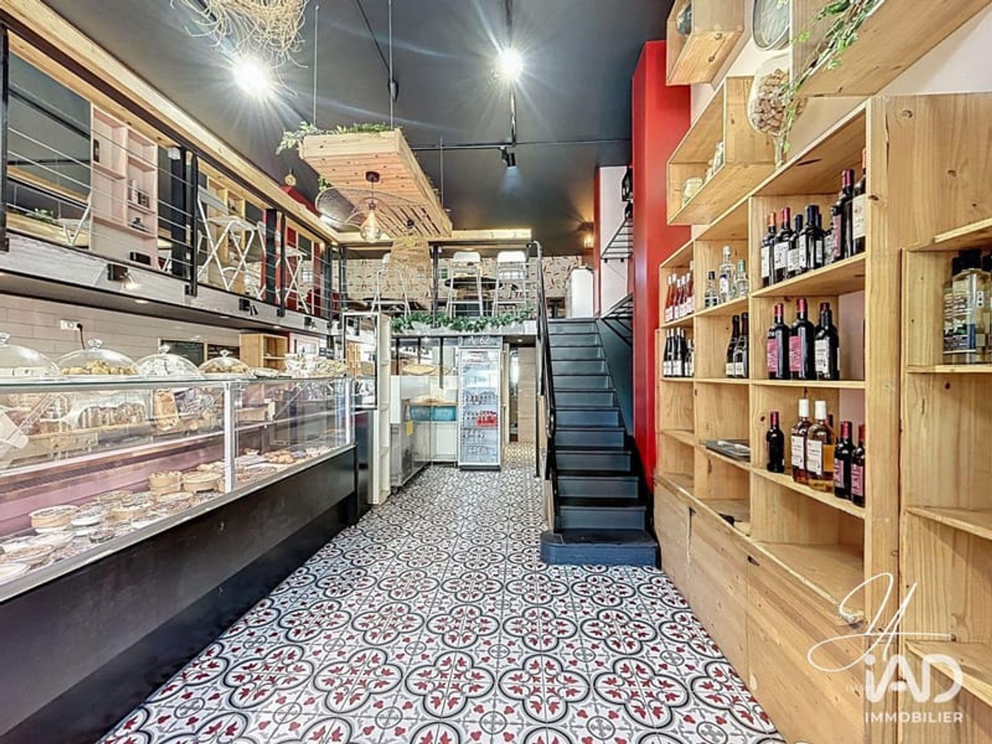 Immeuble commercial 57 m²