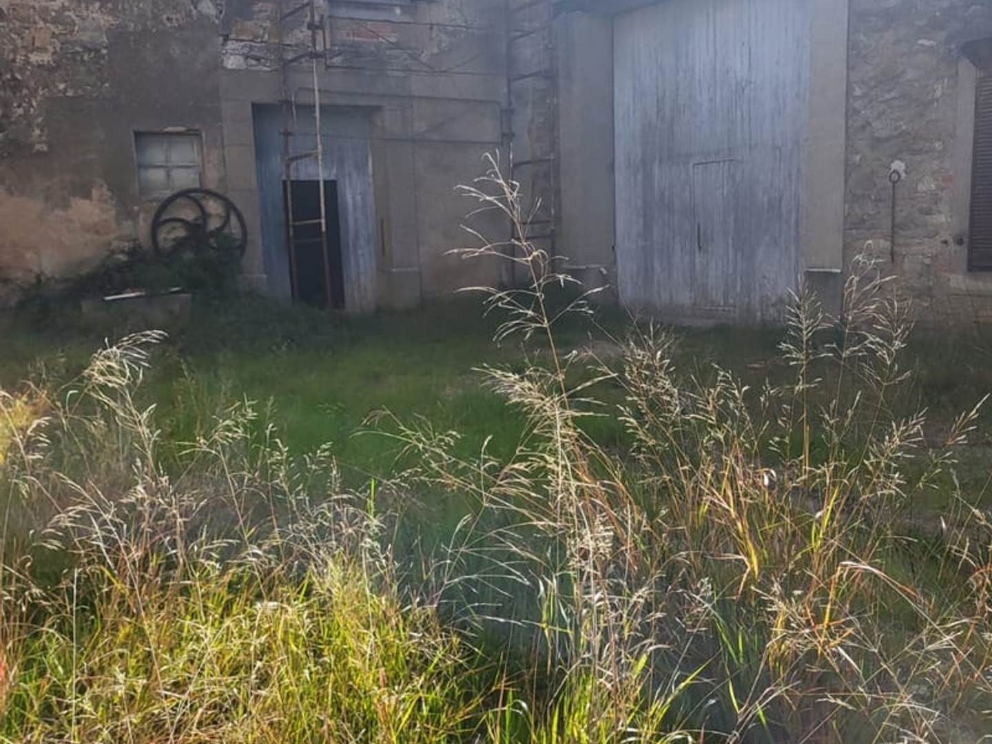 Maison à vendre - 16 pièces - 600m2 - Aigues-Vives (34210)