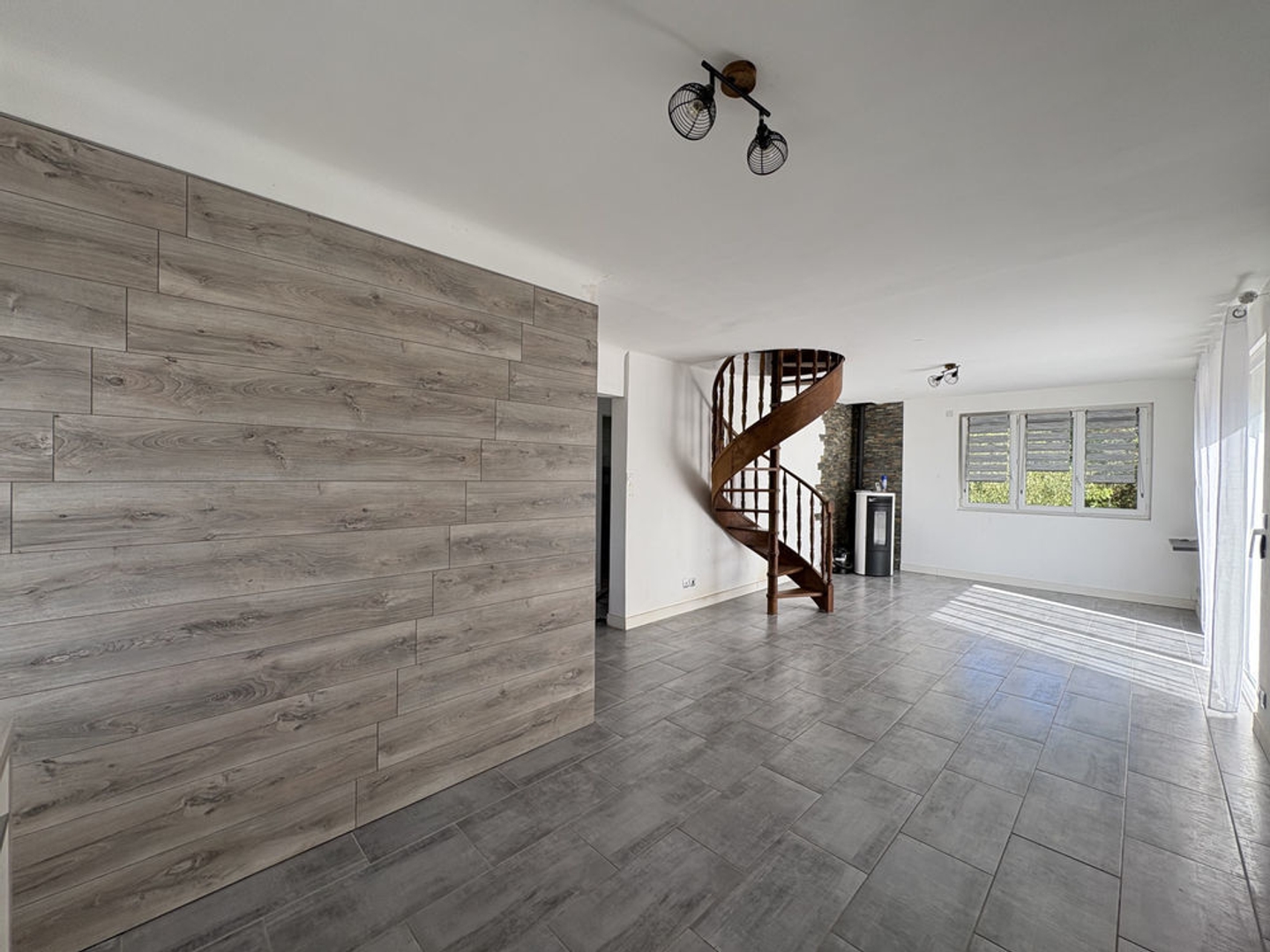Maison à vendre - 6 pièces - 110m2 - Véron (89510)