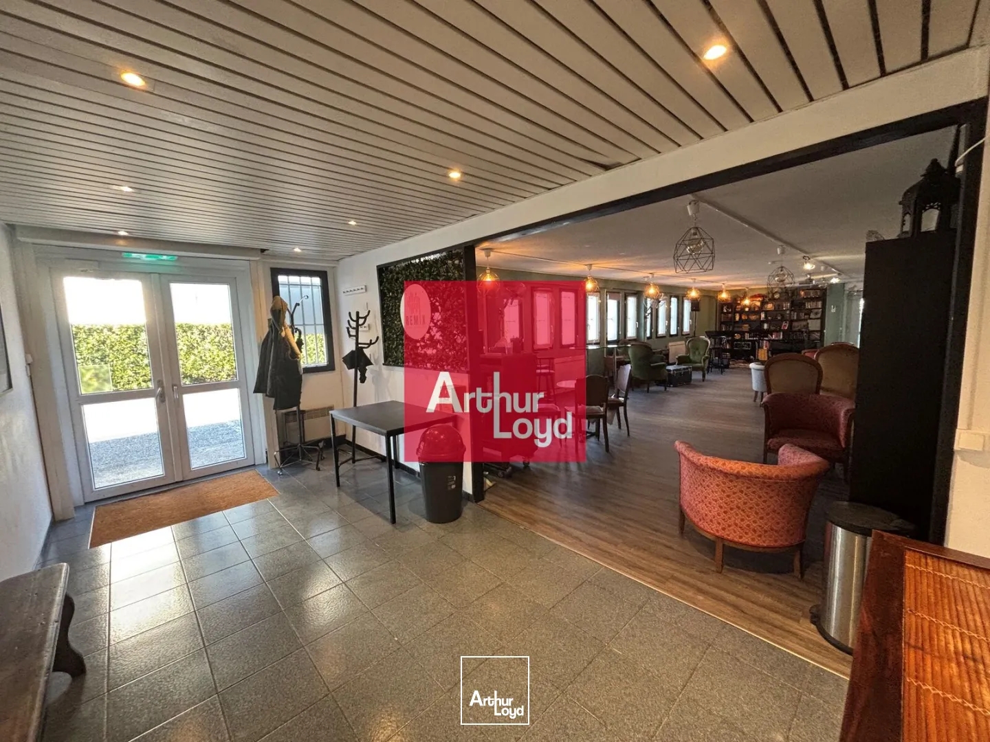 Bureaux à vendre - 197m2 - Saint-Martin-D'hères (38400)