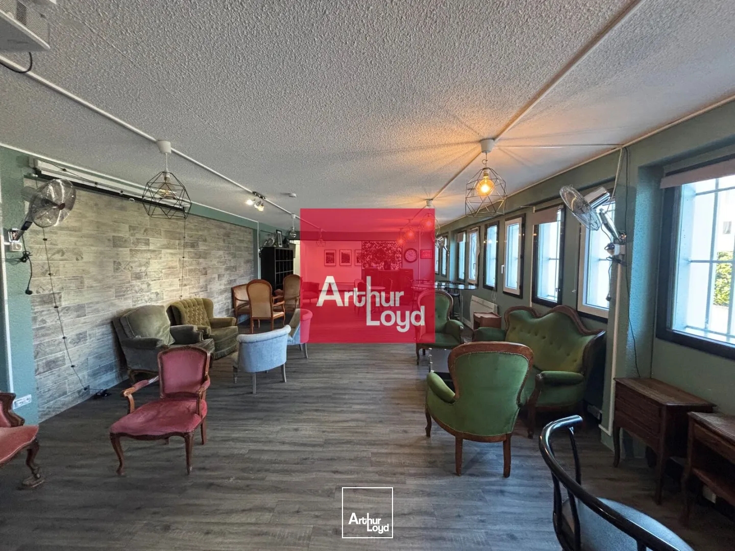 Bureaux à vendre - 197m2 - Saint-Martin-D'hères (38400)