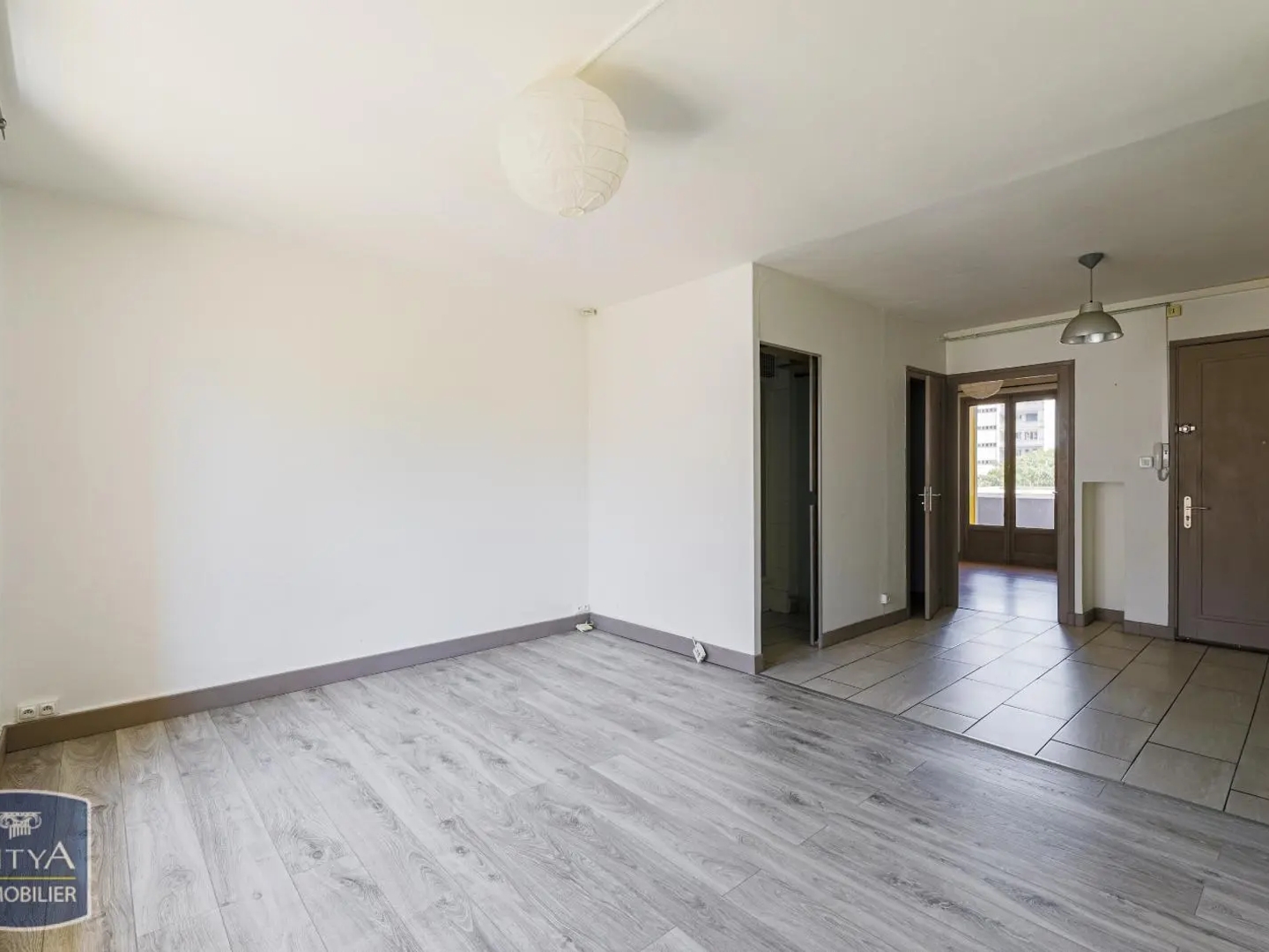 Parking / garage / box à vendre - 38m2 - Grenoble (38100)