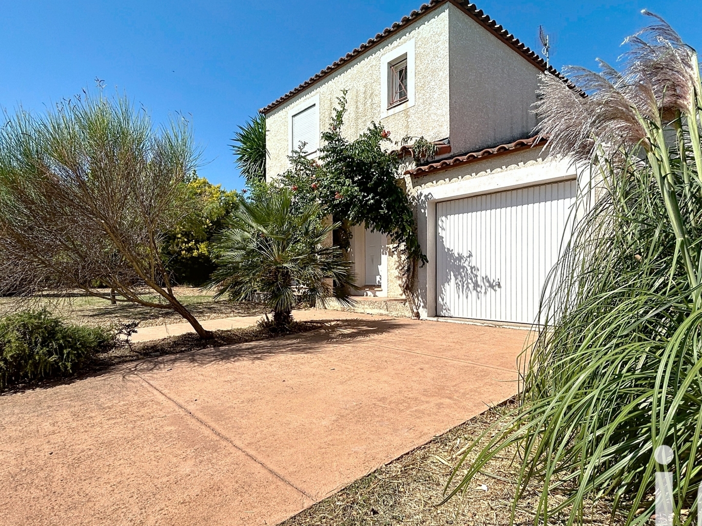 Maison à vendre - 4 pièces - 111m2 - Colombiers (34440)