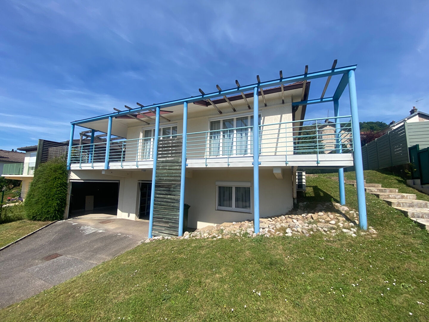 Maison Champigneulles 4 pièces 137 m2 - F.Chopin - Élévateur/ascenseur - Jardin - 2 garages