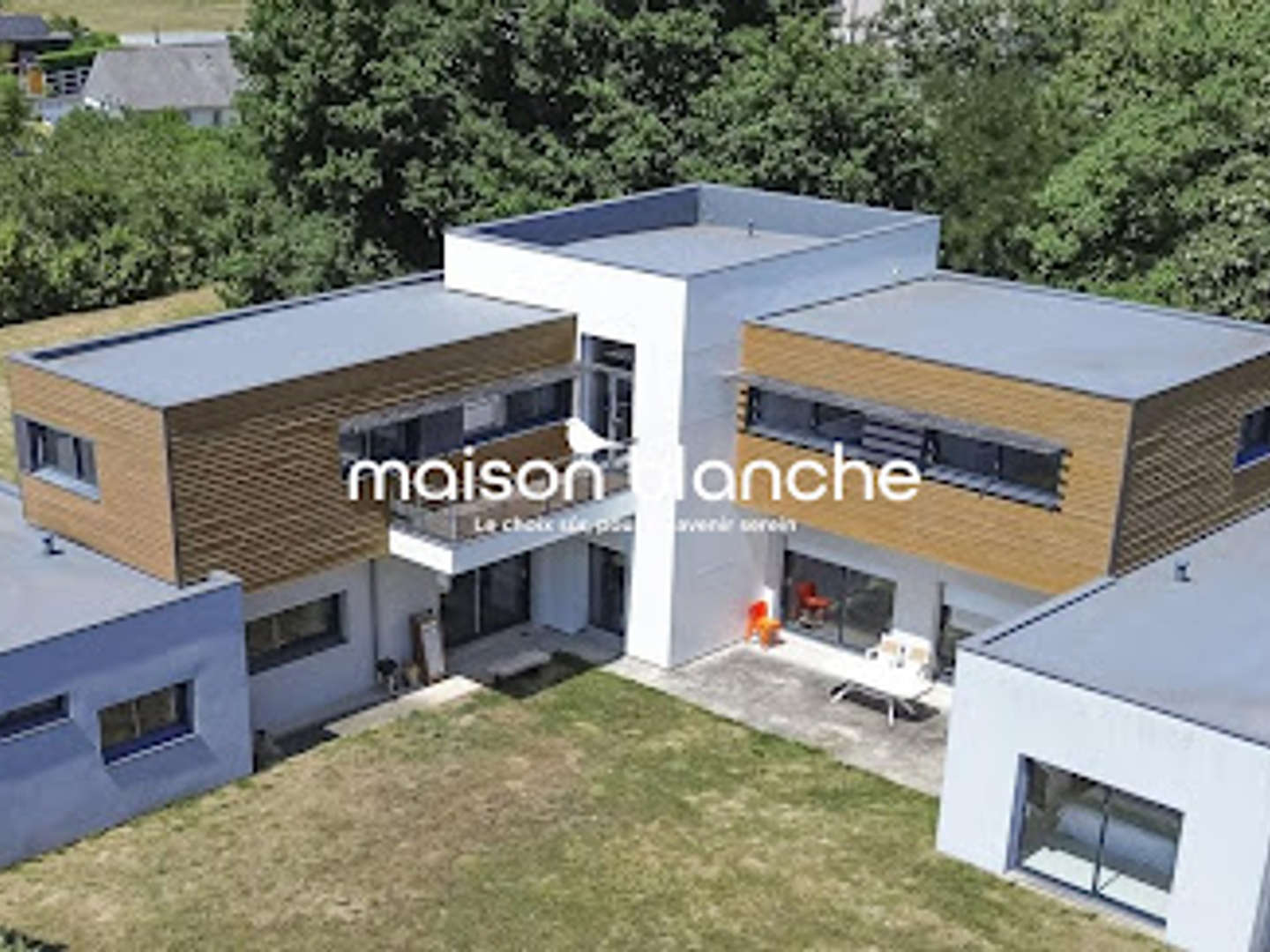 Maison 13 pièces 329 m²