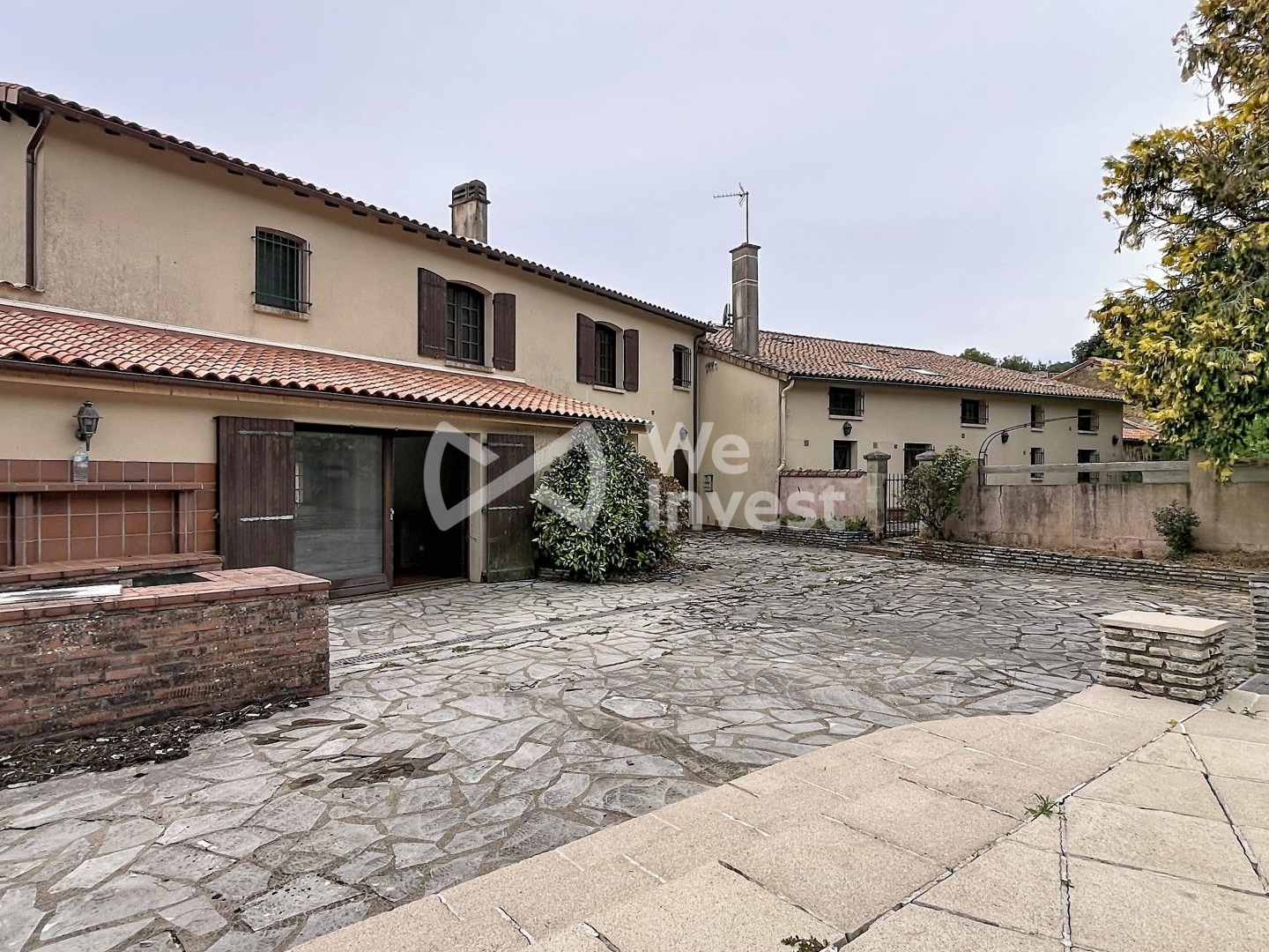 Propriété de 478 m² avec deux habitations sur 7 300 m²