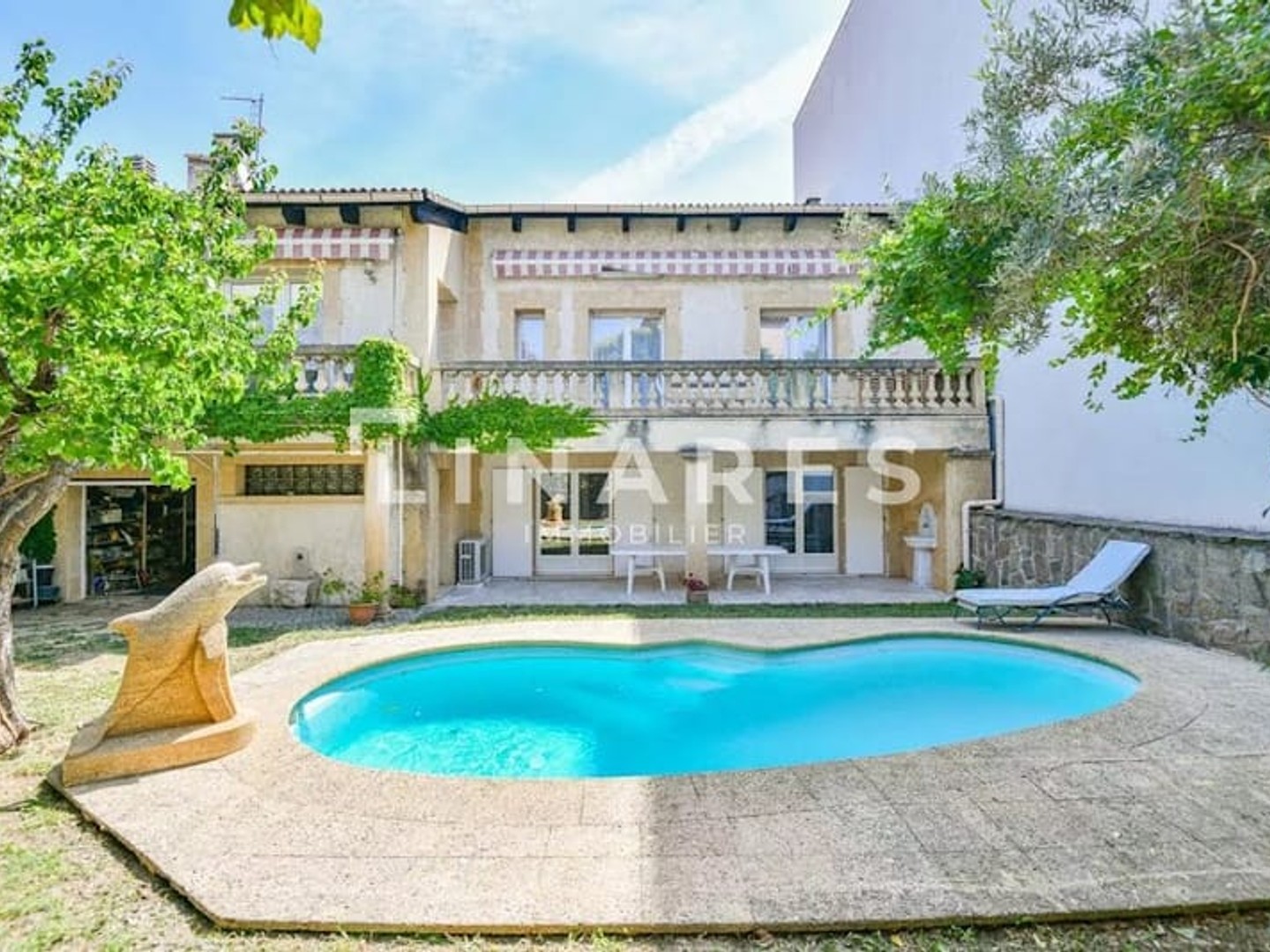 Villa 5 pièces 230 m²