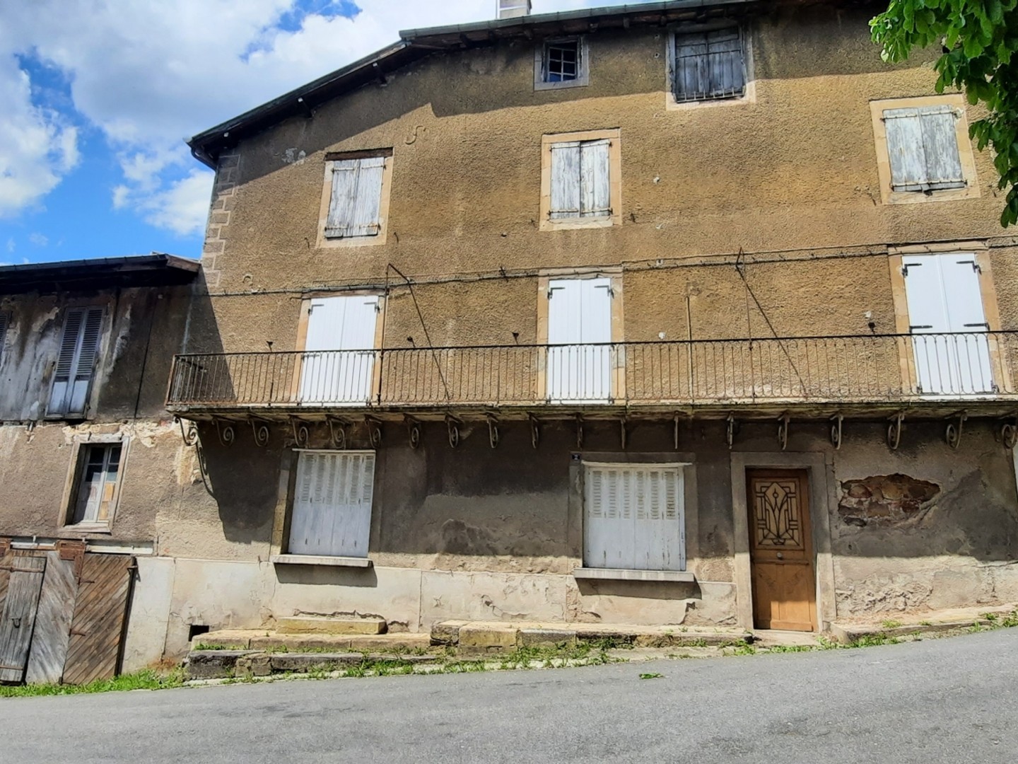 Maison 17 pièces 246 m²