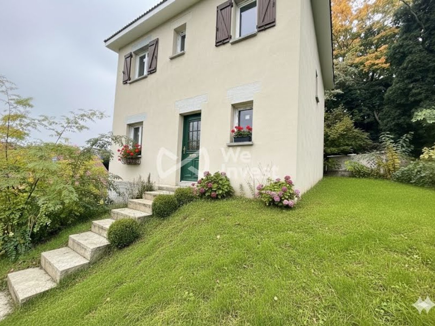 Maison 1 pièce 111 m²