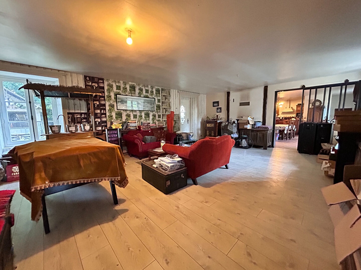 Immeuble à vendre - 9 pièces - 341m2 - Saint-Méen-Le-Grand (35290)