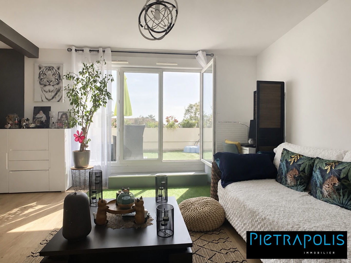Appartement à vendre - 3 pièces - 67m2 - Saint-Georges-De-... (69830)