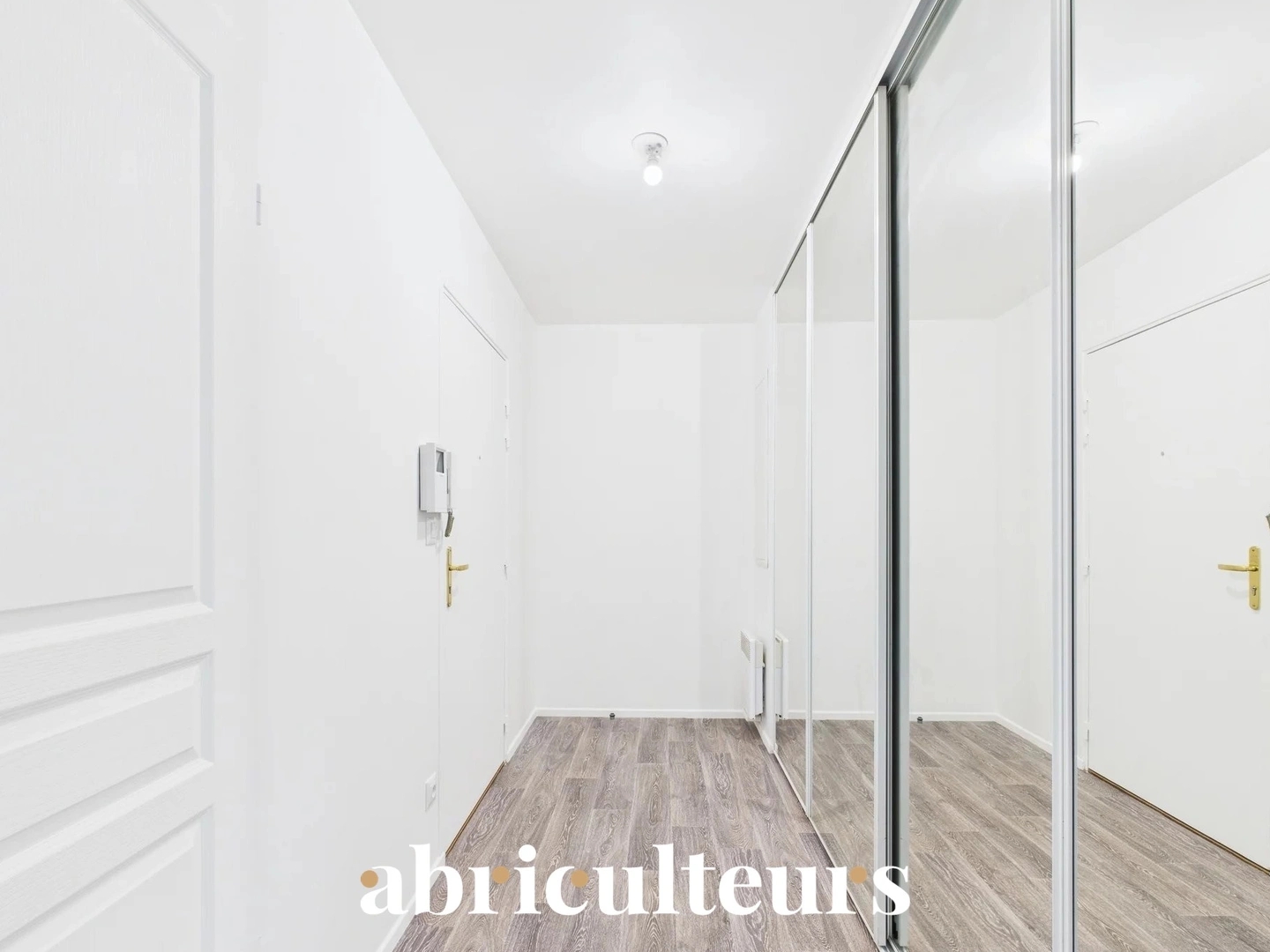Appartement à vendre - 2 pièces - 60m2 - Survilliers (95470)