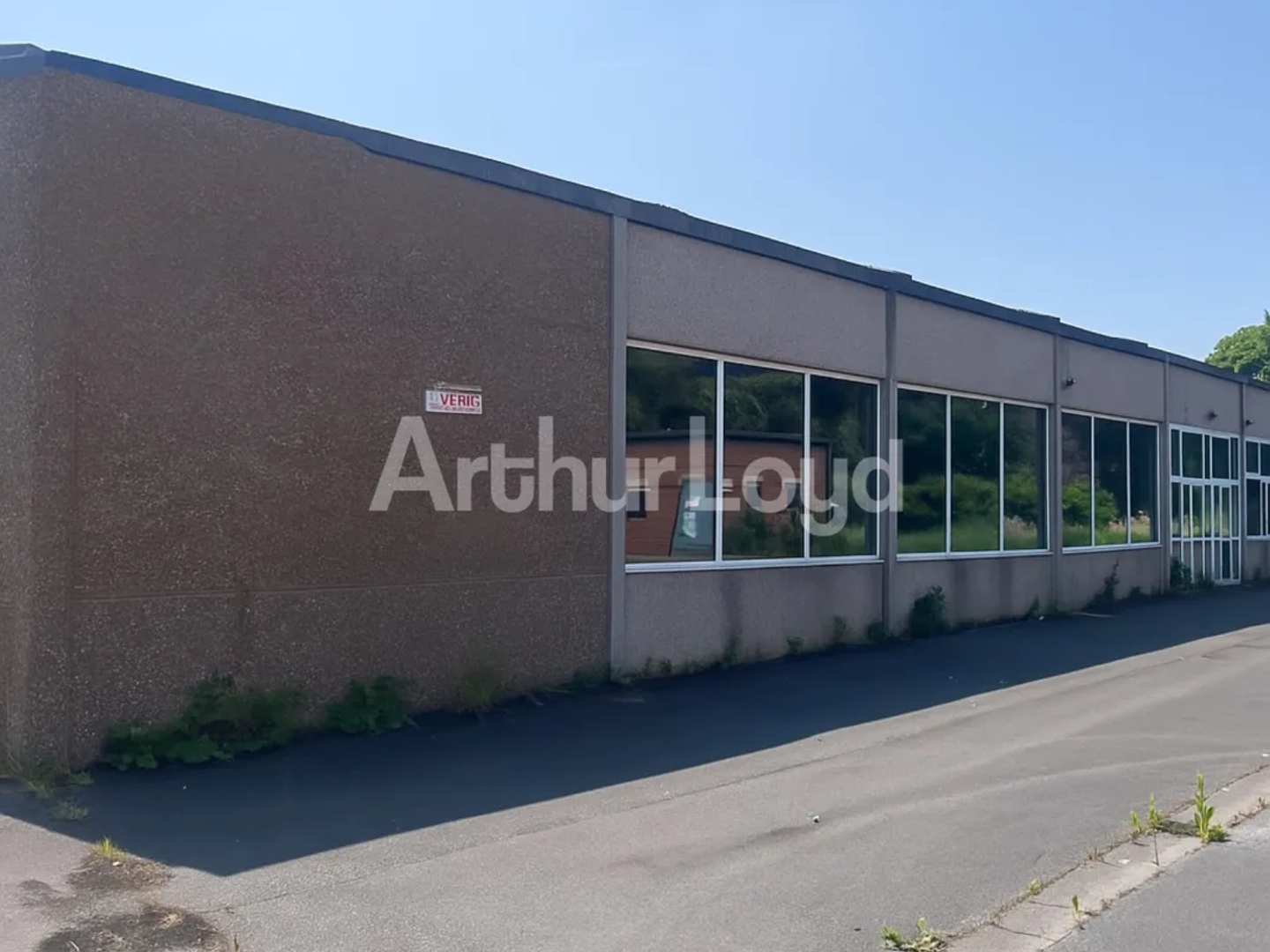 Locaux à vendre - 1100m2 - Béthune (62400)