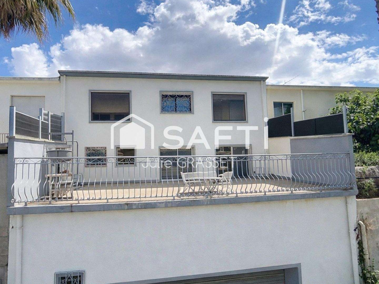 Maison avec extérieurs et garage 130m²à Béziers