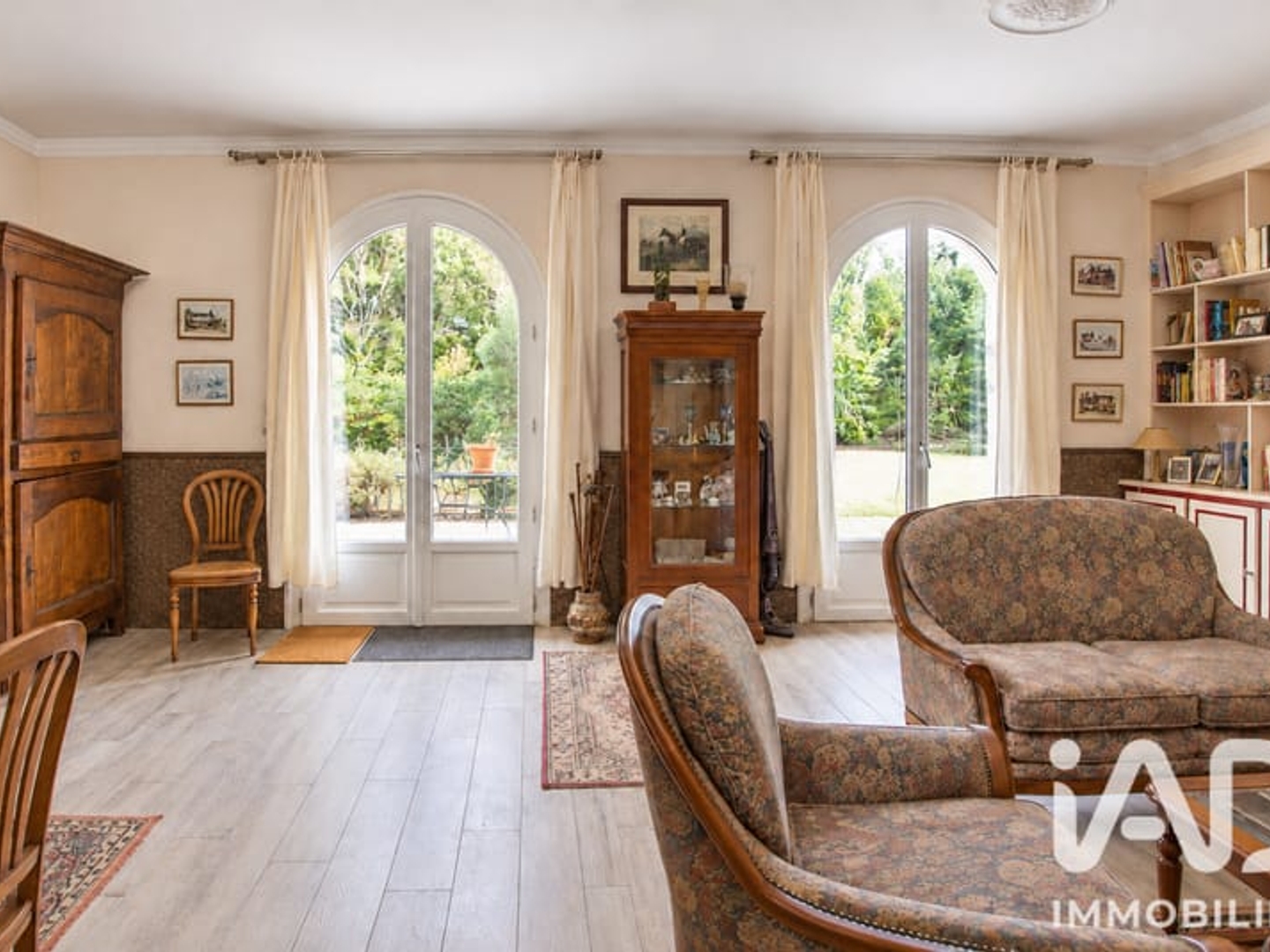 Maison à vendre - 7 pièces - 285m2 - Louchats (33125)